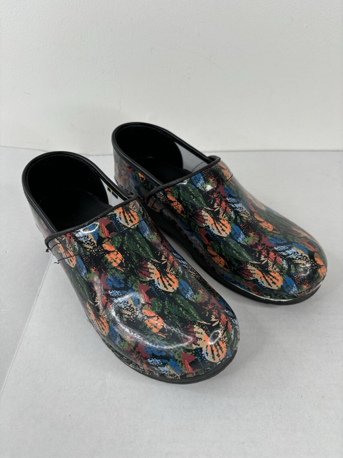 Bjork Swedish Comfort Shoes Clogs Women’s Size 39-40 US 8.5-9 Water Colors Print