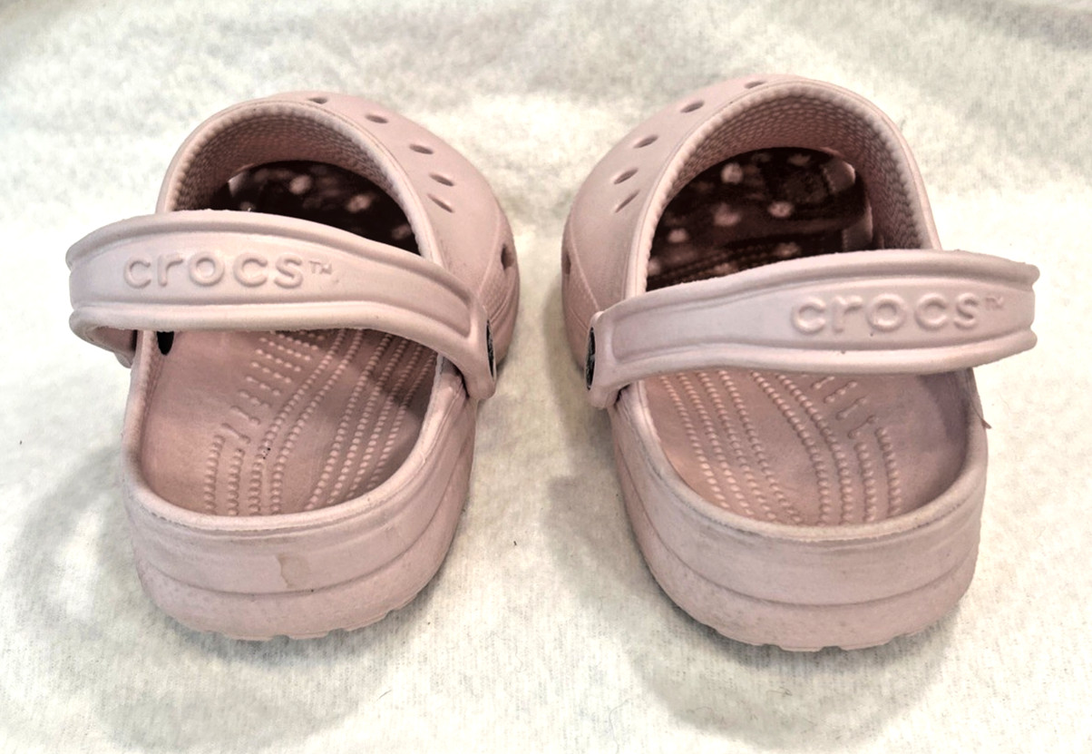 Light Pink Crocs Classic Clogs W 6-7 M 4-5