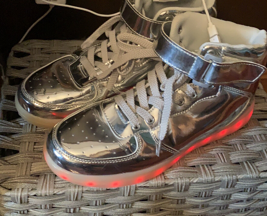 odema LED shoes
