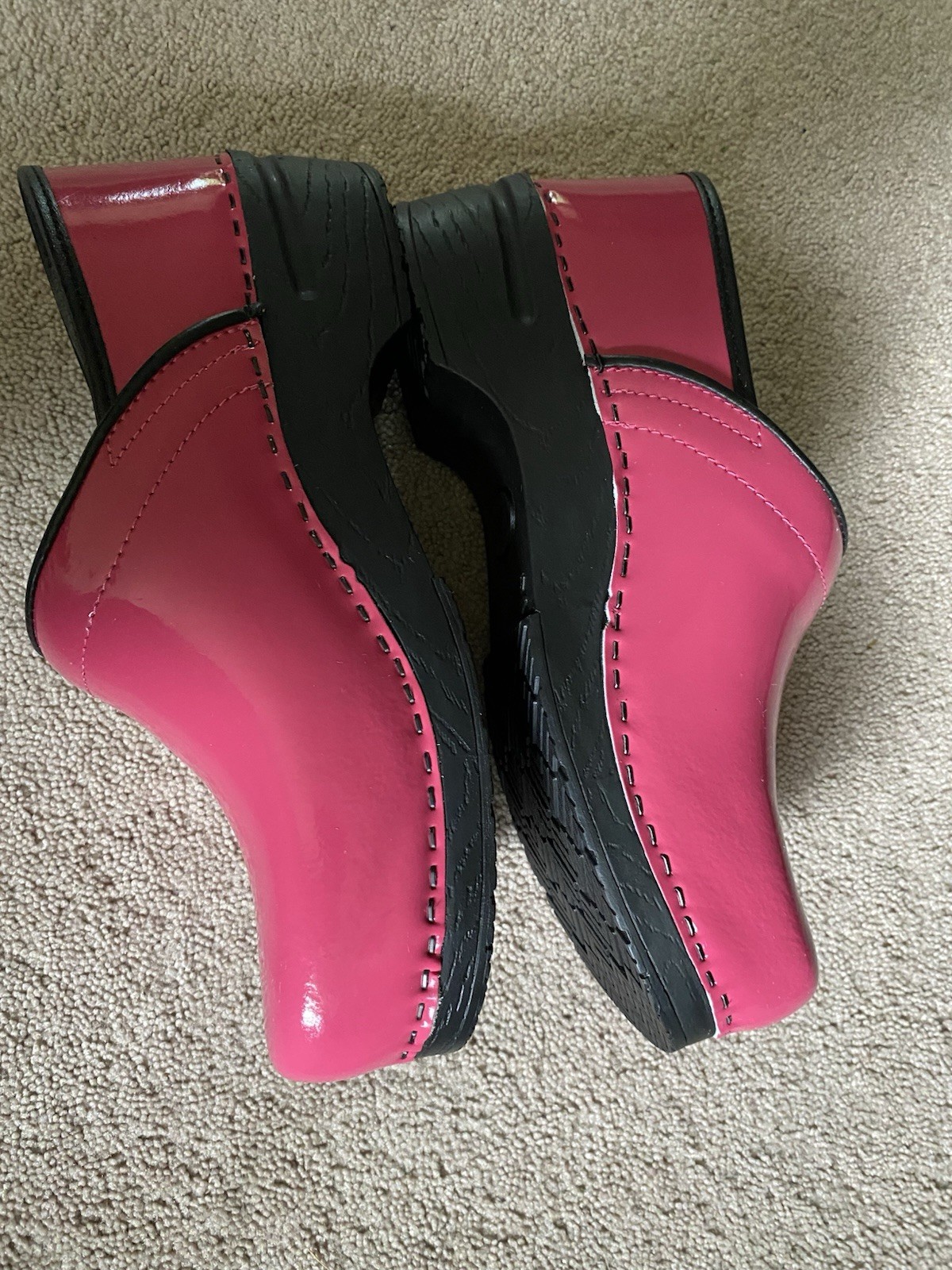 NEW BJork Swedish Professional Clogs Patent Leather PINK 43/44 12.5 Women’s