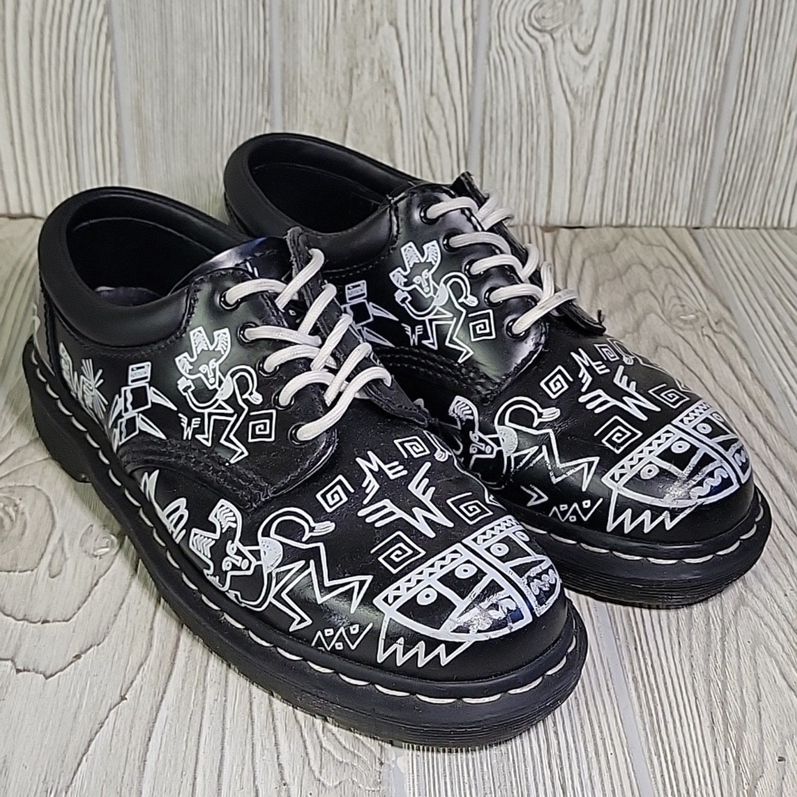 Dr. Martens 8053 Spirit Mark Wigan Lo Top Oxford Shoes Aztec Mens 7 Womens 8