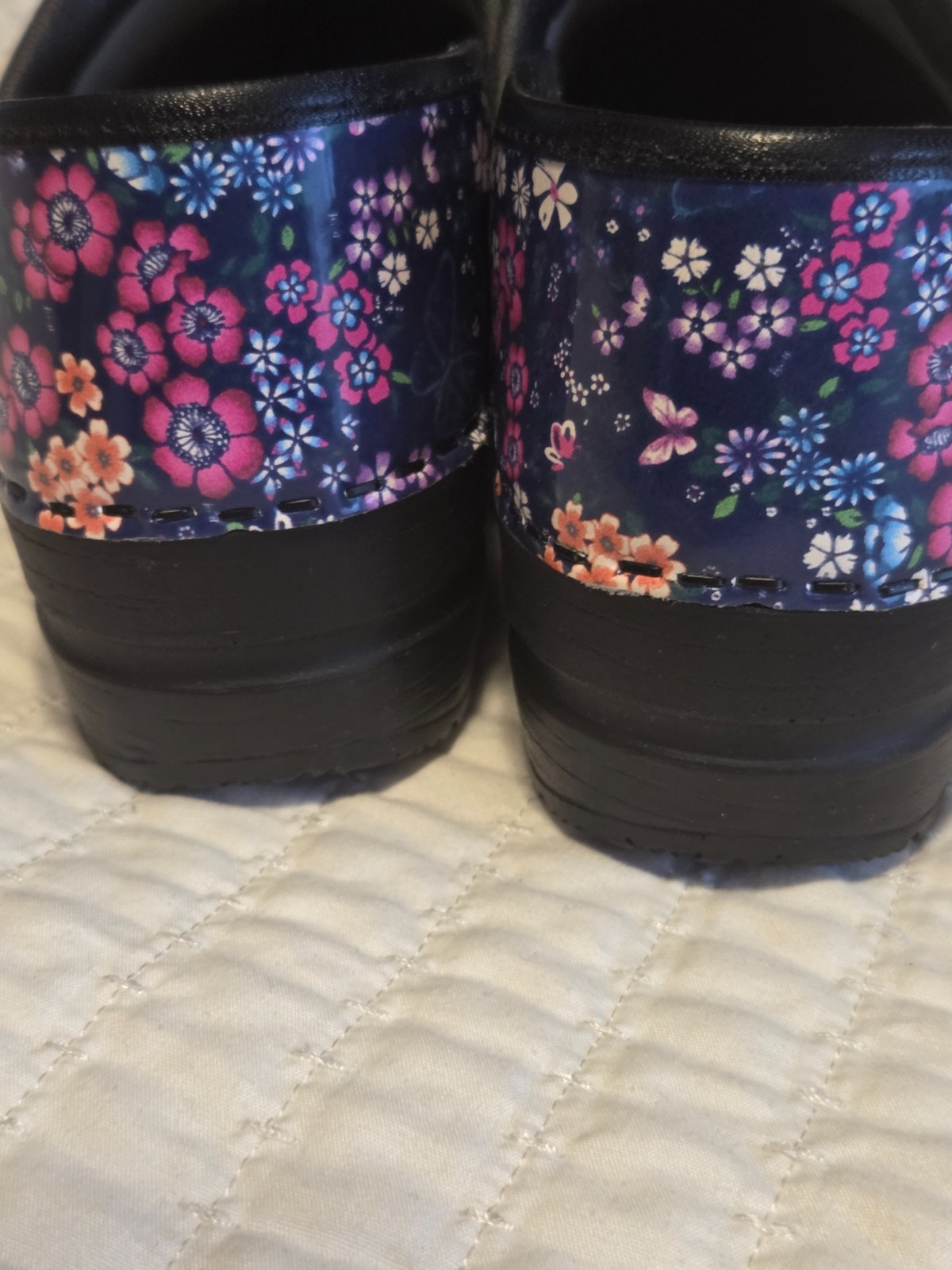 Sanita Danish Hand Painted Clogs Women’s Size 6 US 37 EU Flowers Shoes