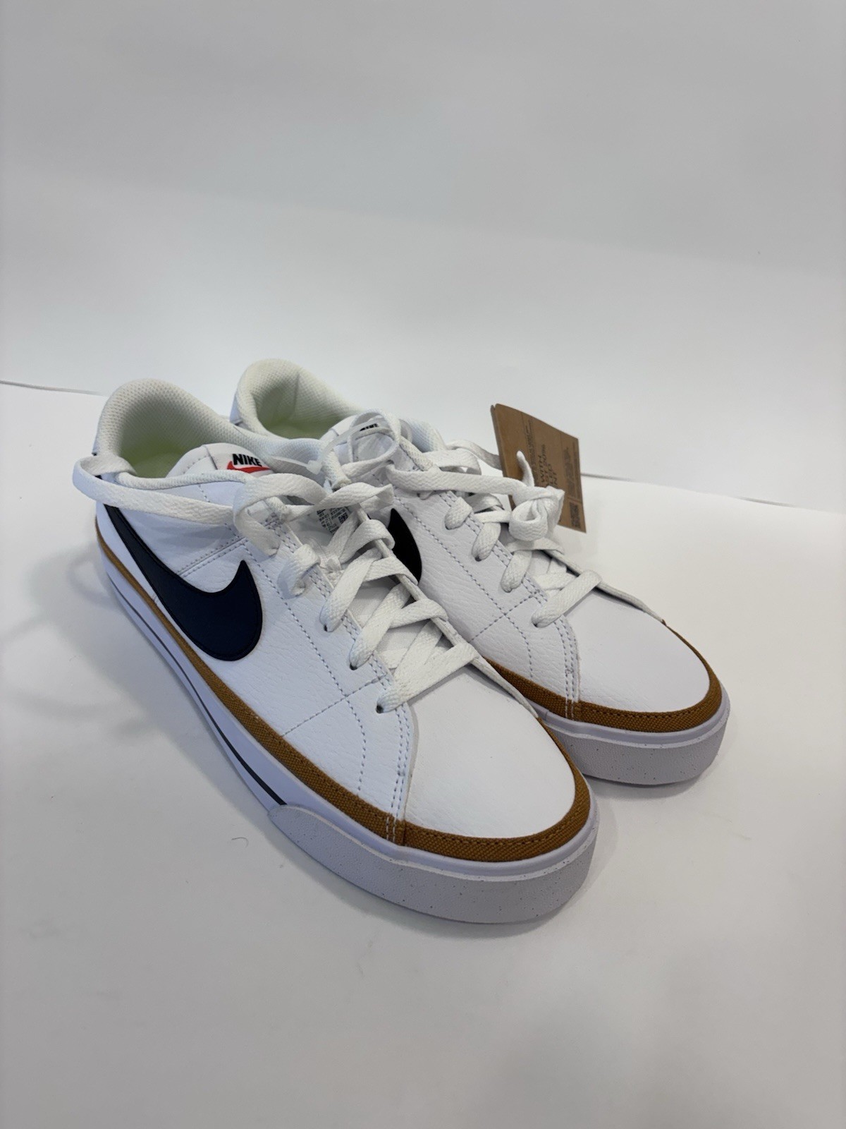 Nike Court Legacy Next Nature Womens Shoes Sz 10.5White Leather Lace Up Sneakers
