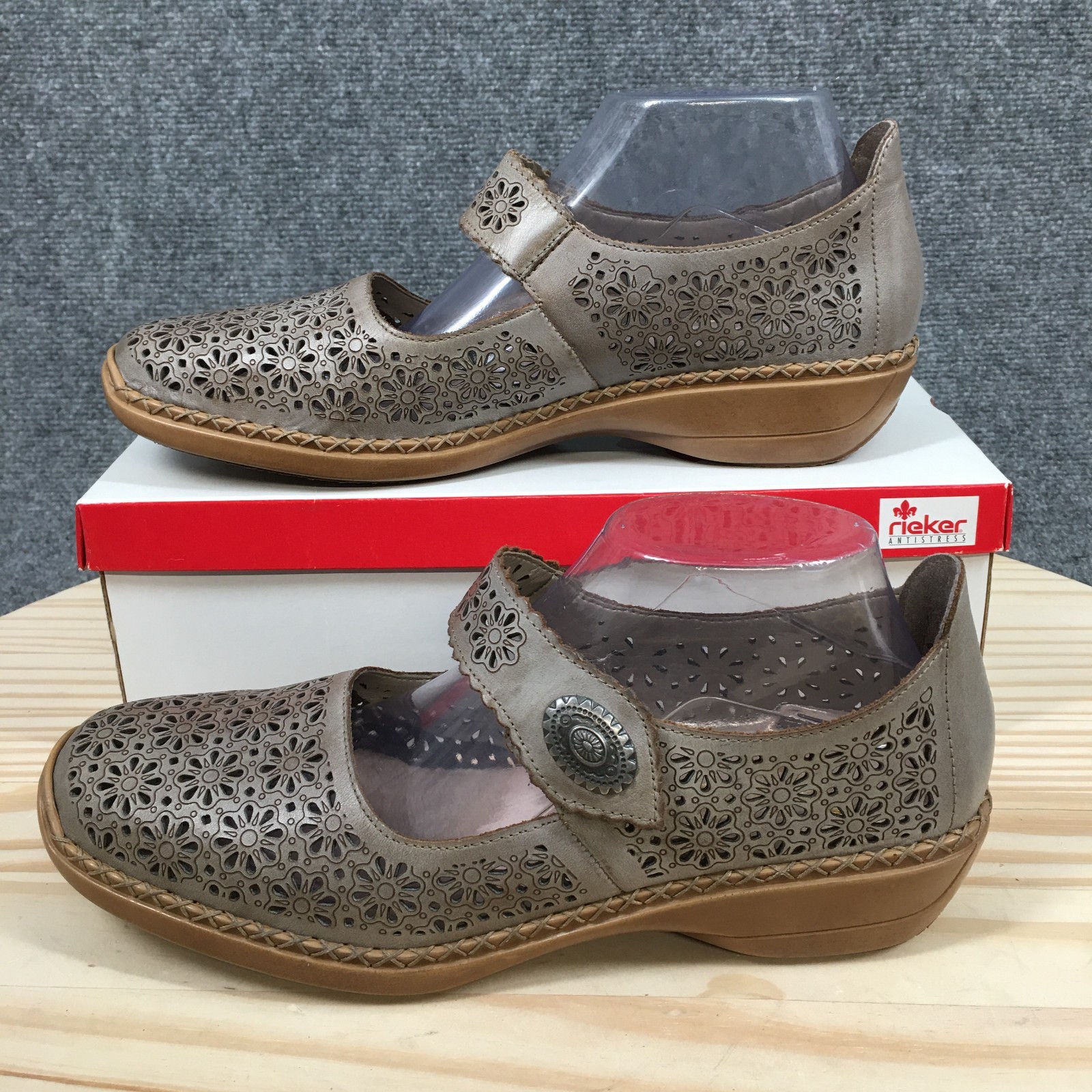 Rieker Shoes Womens 10 Mary Jane Laser Cut Casual Comfort Low Top Flats Gray NEW