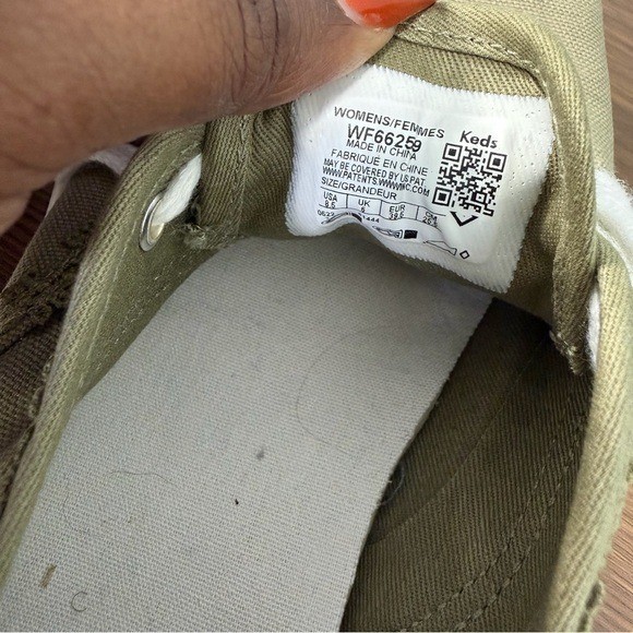Keds Champion Crochet Olive Green Canvas Sneakers WF66259 Womens 8.5