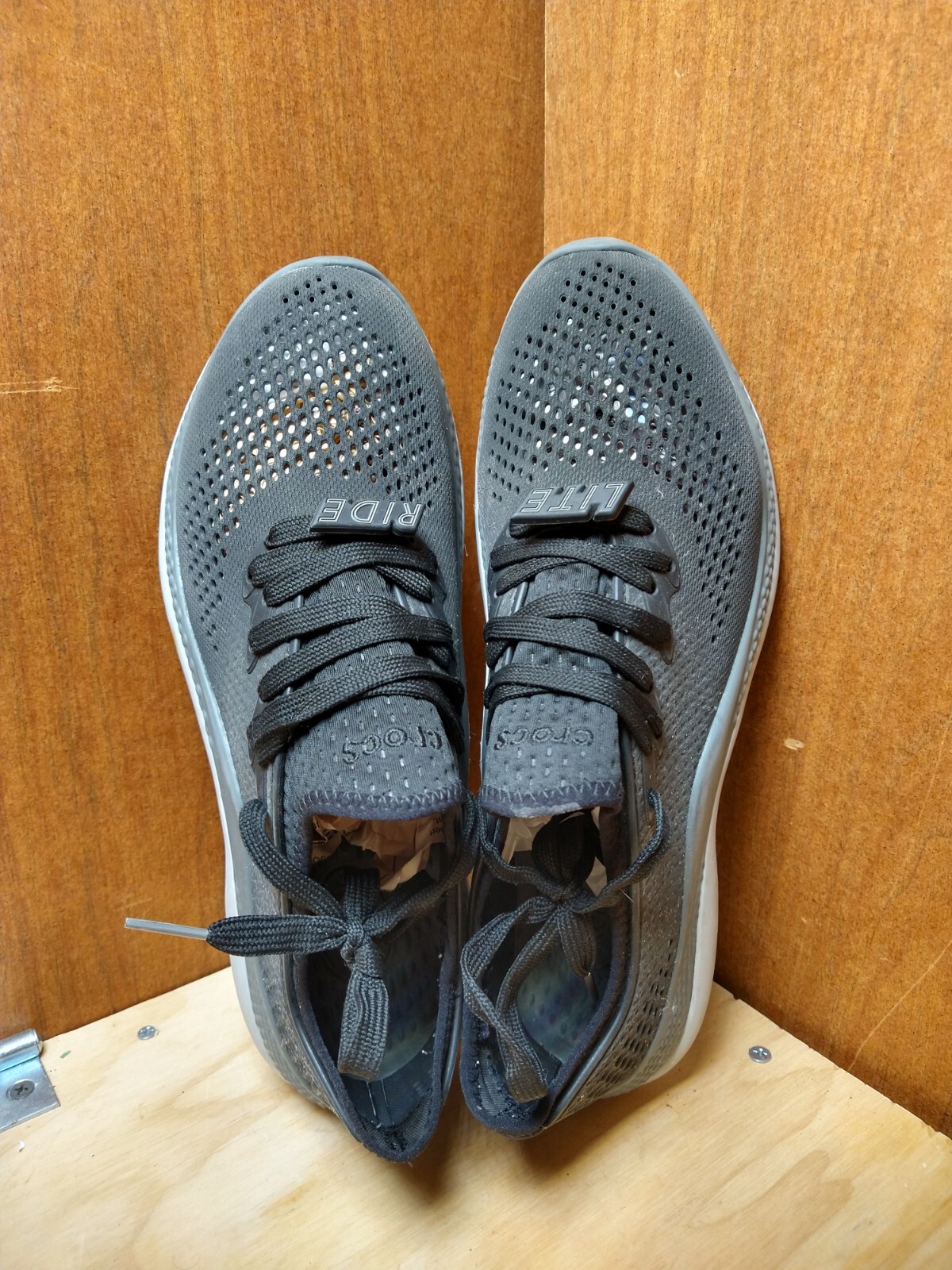 Crocs Womens Literide 360 Pacer Sneaker Black/Slate/Grey Sz 10 EUC