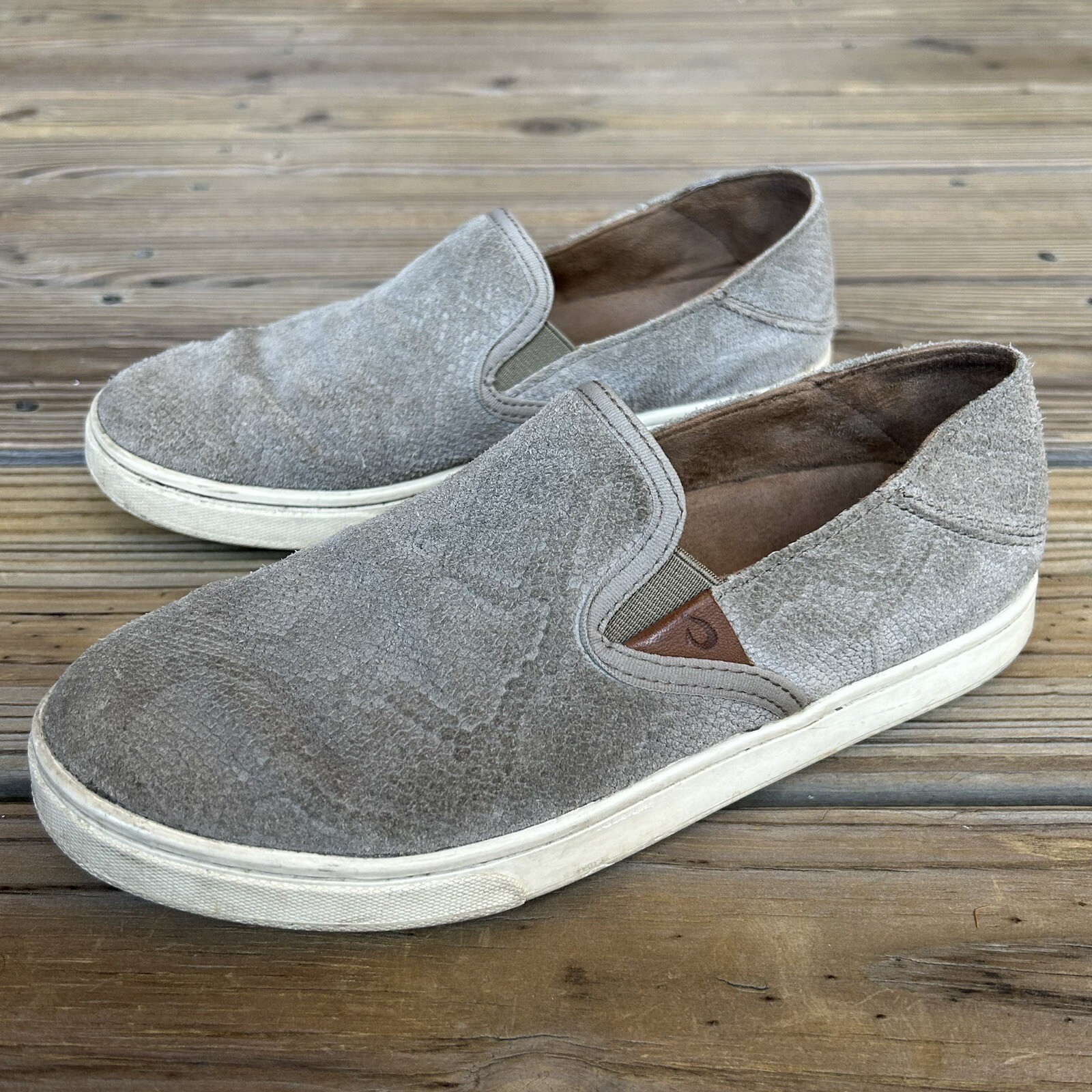 Olukai Pehuea Embossed Snake Print Light Gray Leather Slip On Shoes US Women’s 6
