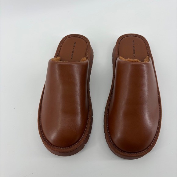 Free Assembly Womens 7.5 Brown Mule Platform Faux Leather Shearling Lined Shoes