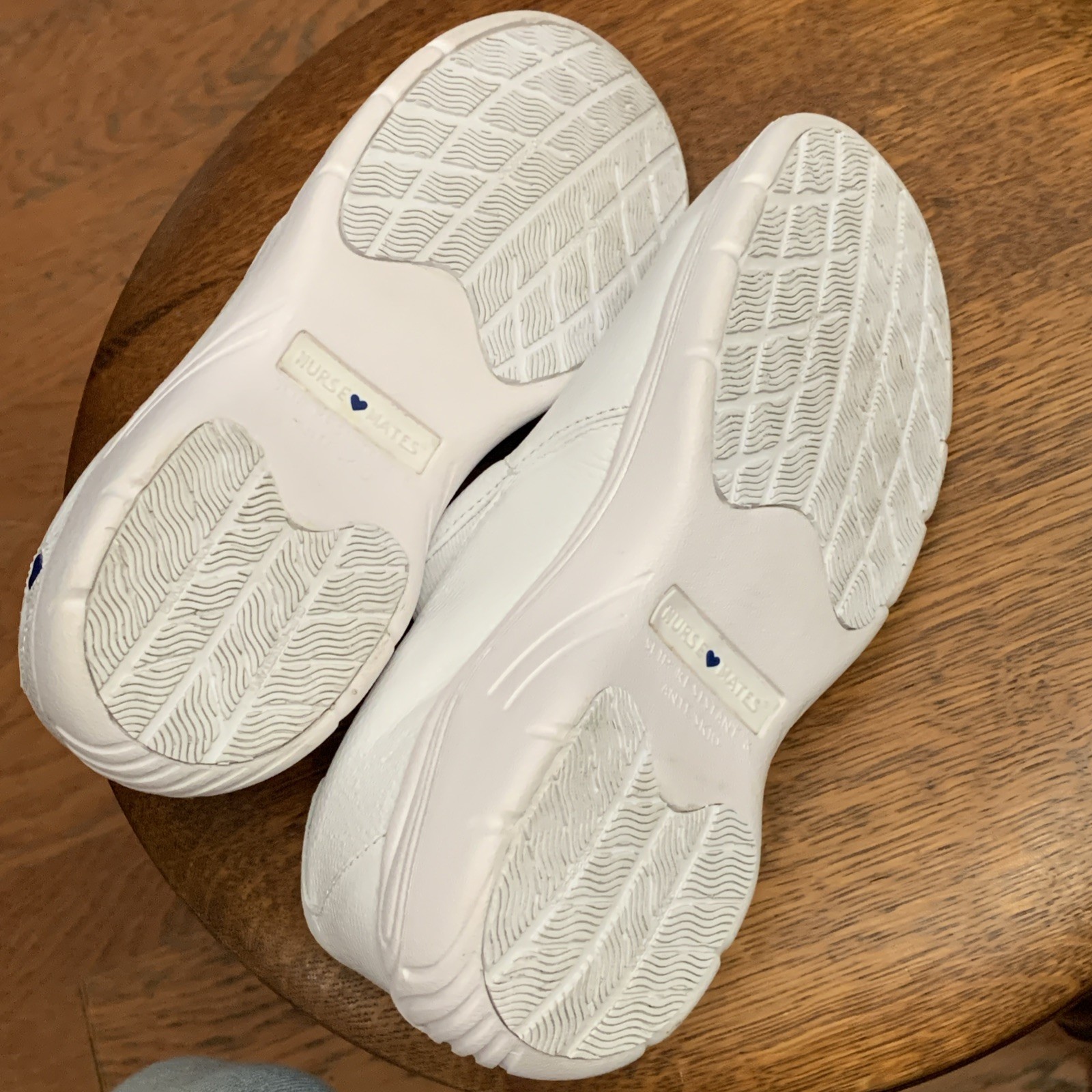 Nurse Mates Womens White Leather Slip Res. Clog Dove Comfort Shoe Size 5.5M