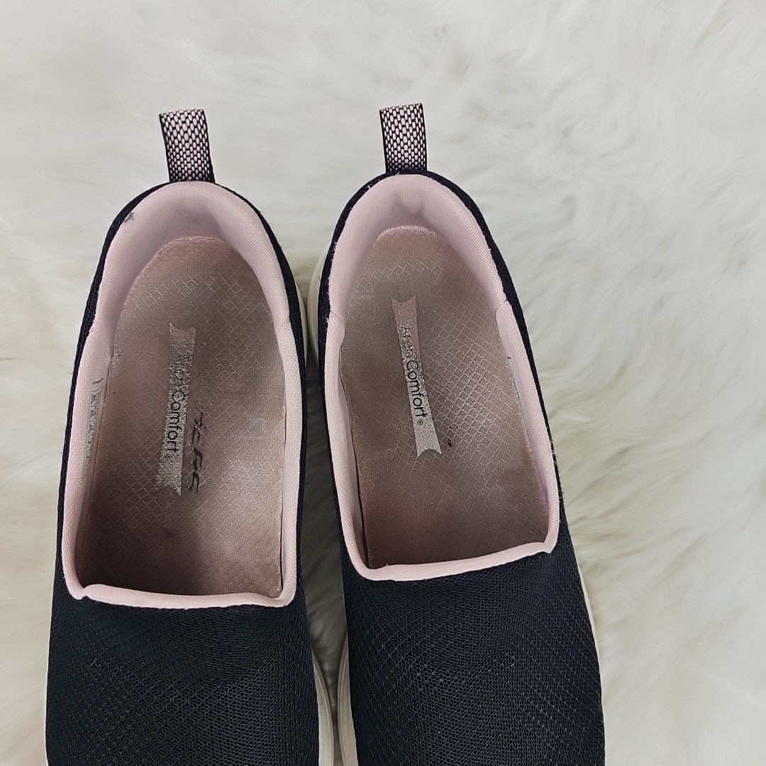 SKECHERS Arch Comfort 56126 Black Pink Slip On Casual Comfort Womens Size 7