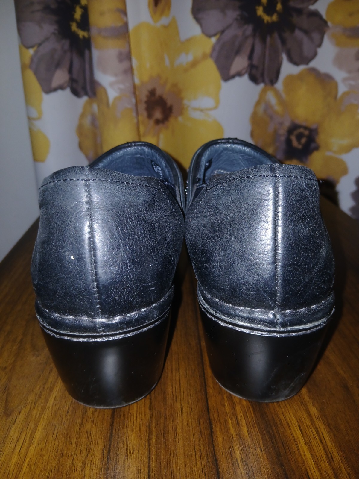 Ariat Shelia Clogs Black Leather Studded Western Casual Y2K SIZE 9B