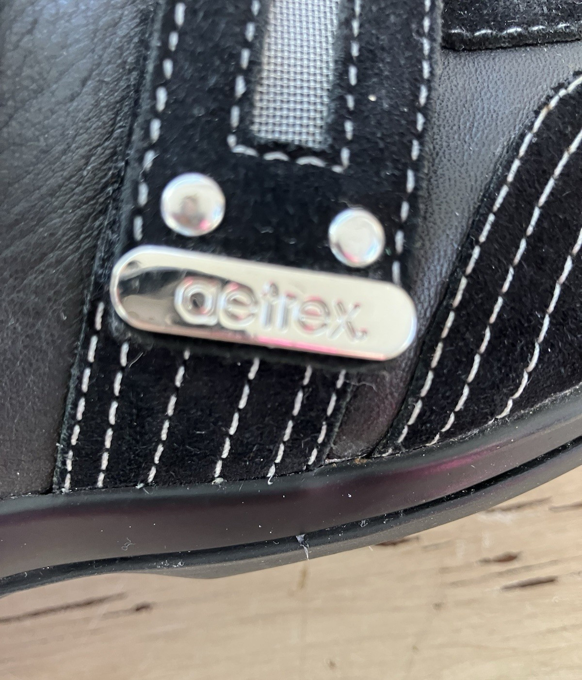 Aetrex Womens Size 7 Black Abbey Double Strap Sneaker 100% Leather Comfortable