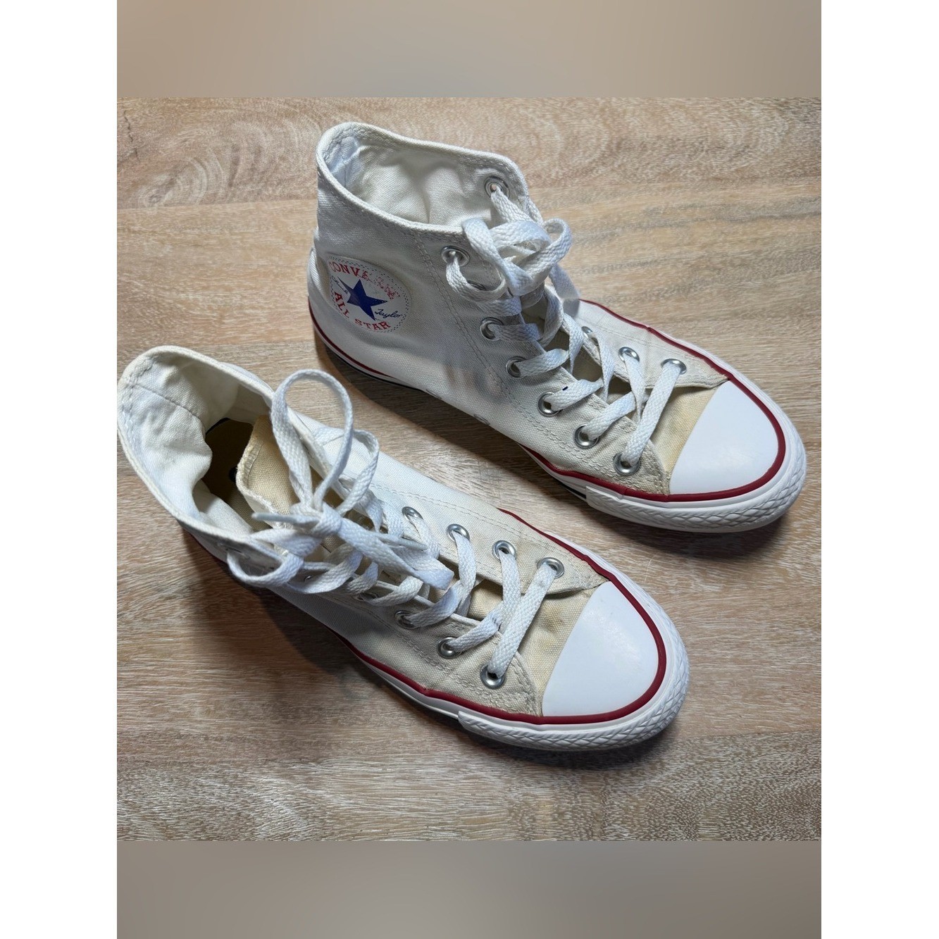 Converse Chuck Taylor All Star High Top Sneakers White Women’s 7/Mens 5 Unisex