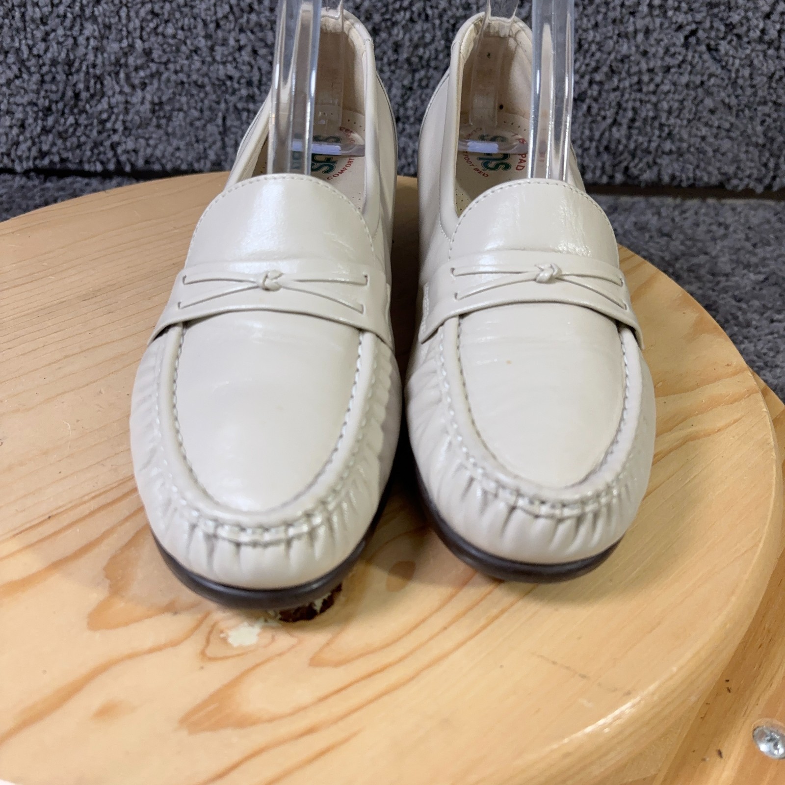 SAS Easier Loafers Womens Size 9 Leather Cream Tripad Comfort Shoe Made in USA