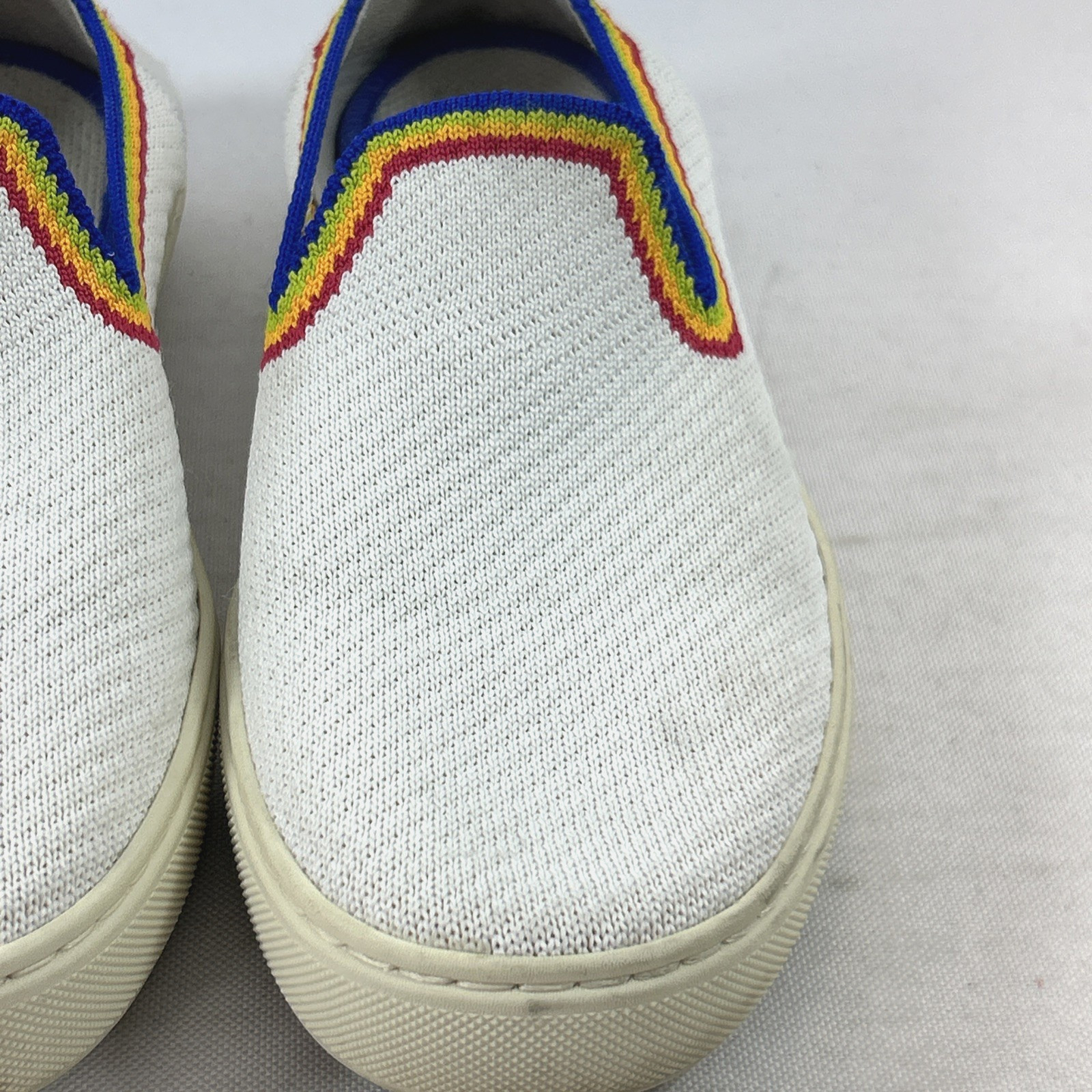 Rothy’s The Original Slip-On Sneakers Women’s Size 6.5 LE White Rainbow Pride
