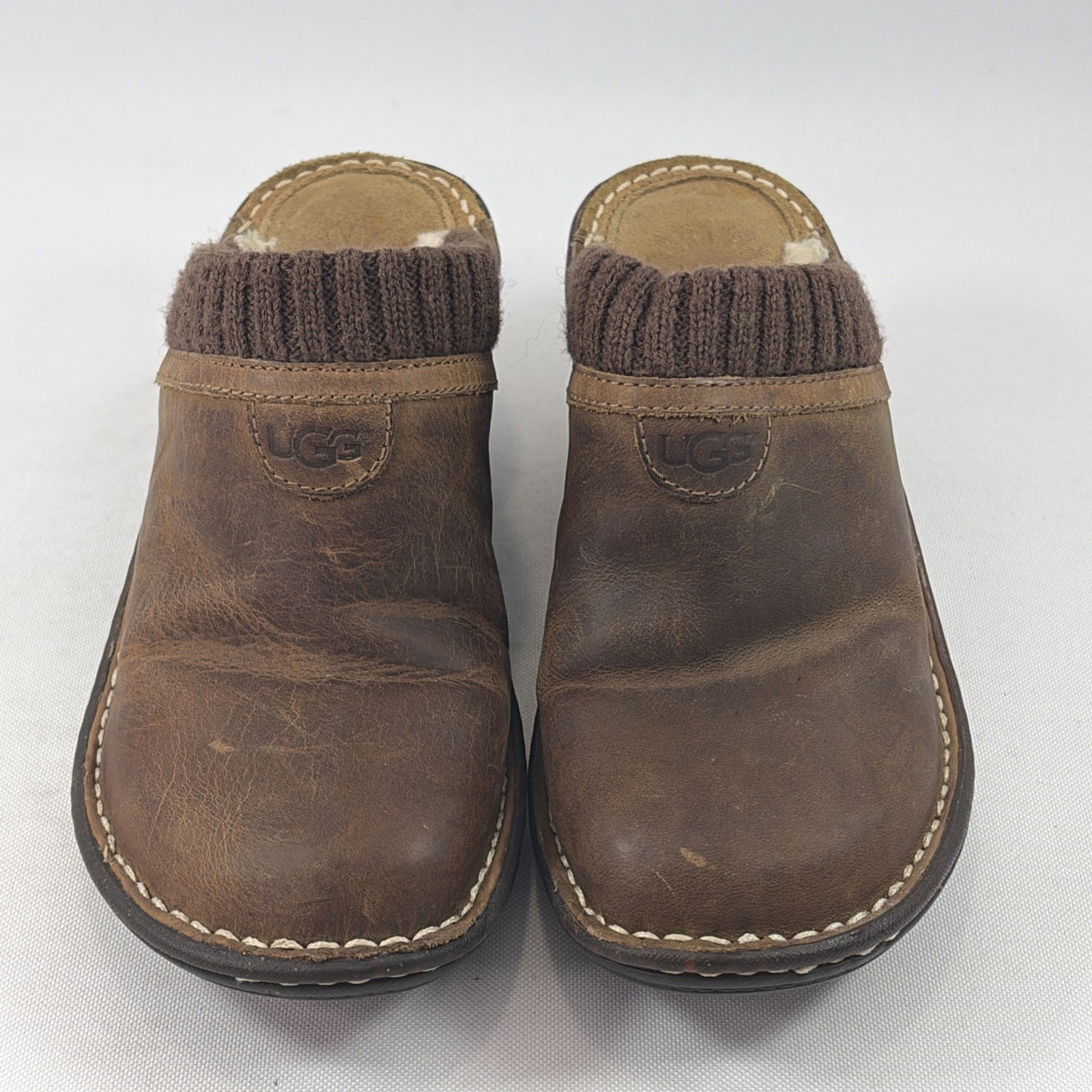 UGG Gael Leather Mule Clogs Women’s Size 6 Brown Slip On Comfort Shearling Lined