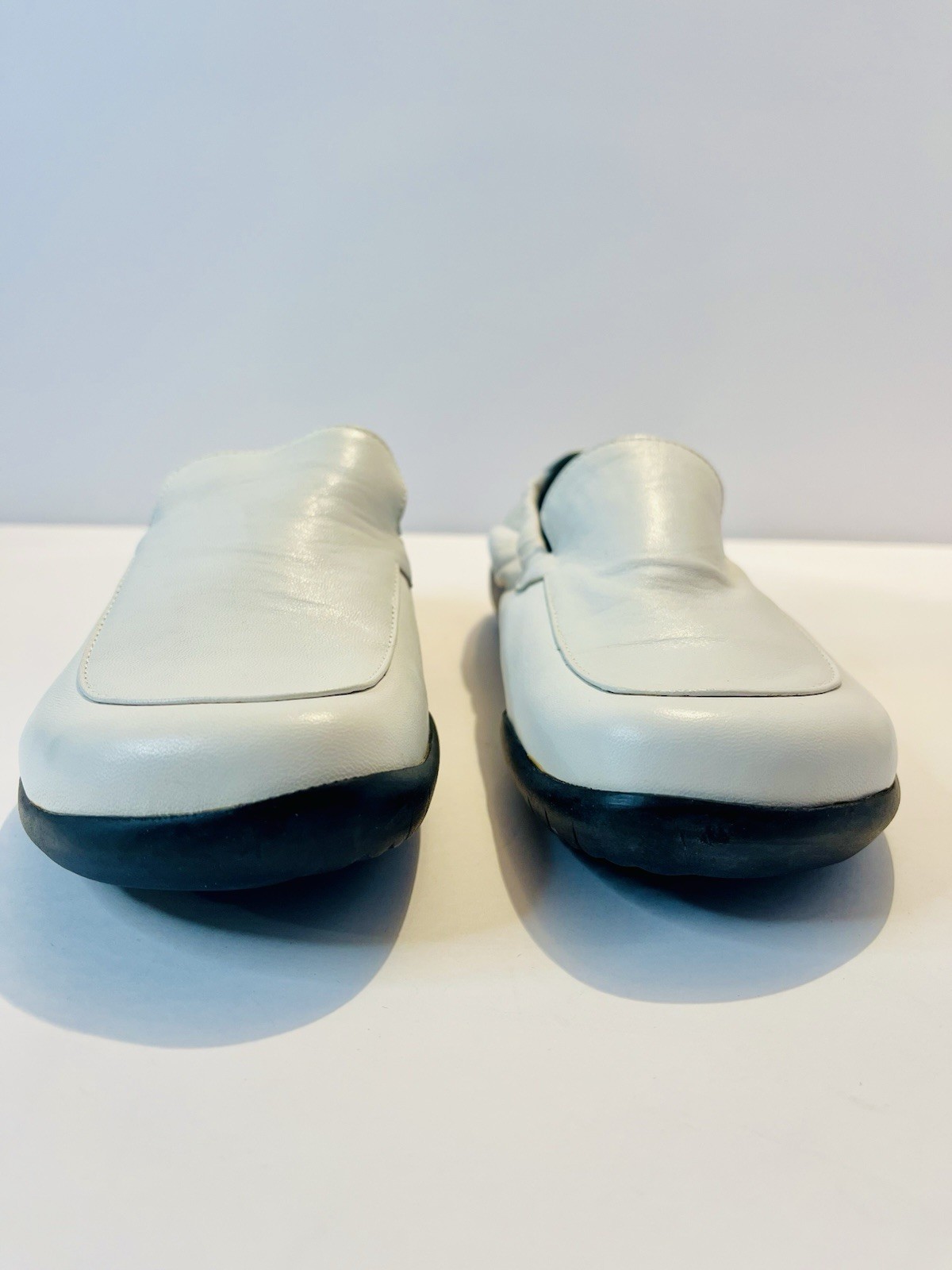 BALLY White Leather Slip On Shoes Italy Size 6.5 / 36.5 Comfort Minimalist