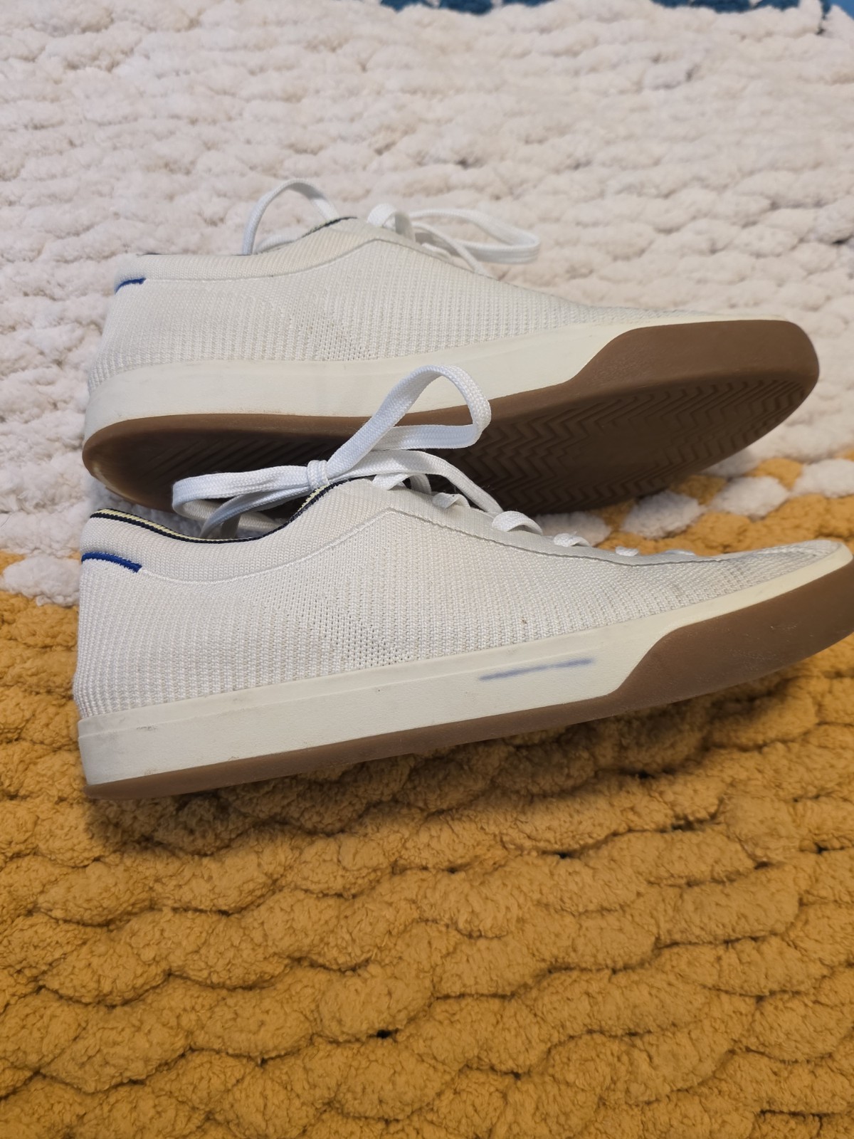 Rothys Womens Blonde Size 8 Cream Lace Up Round Toe Low Top Sneakers