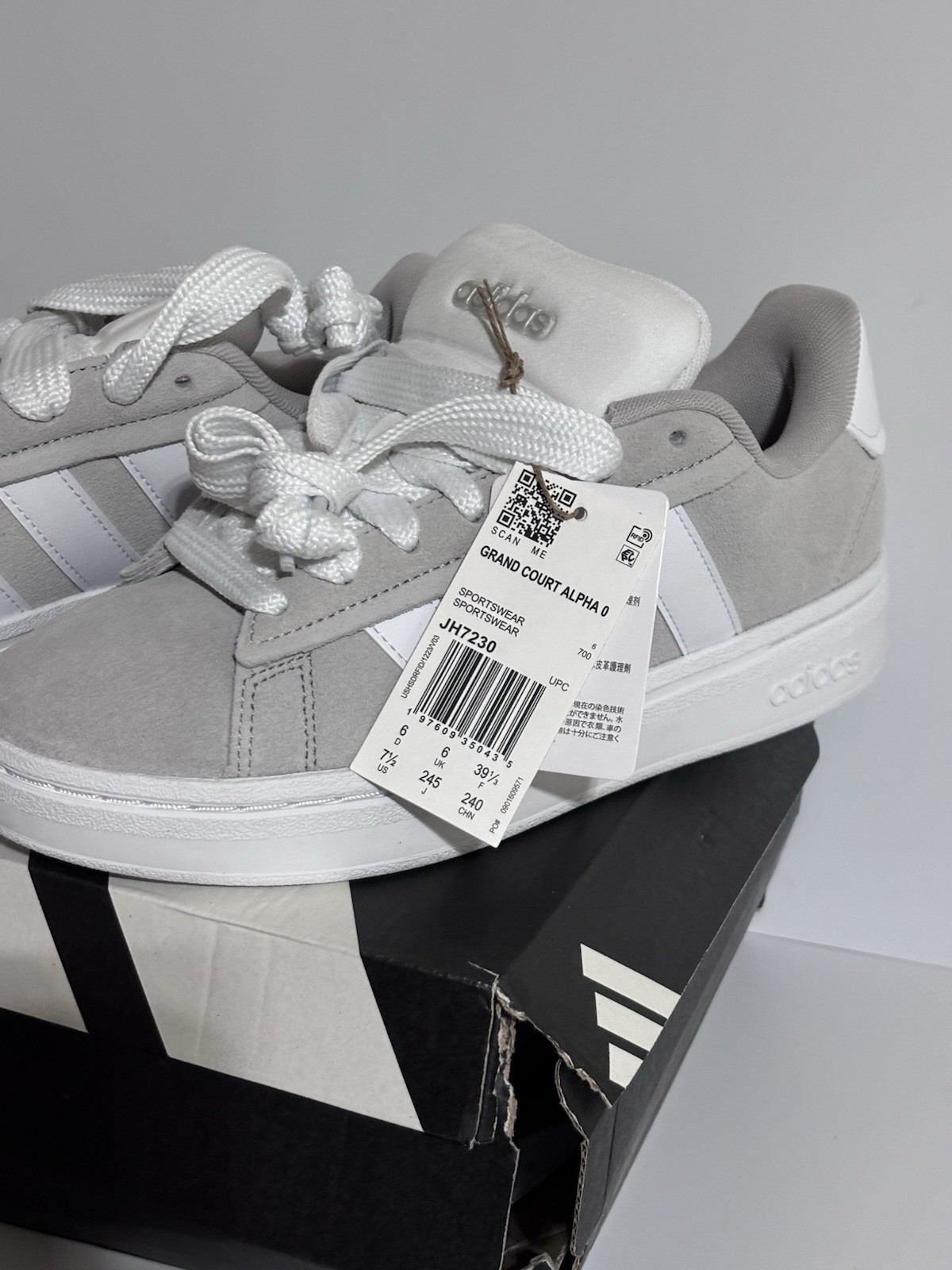 Women’s Adidas Grand Court Alpha 00s 7.5 Grey