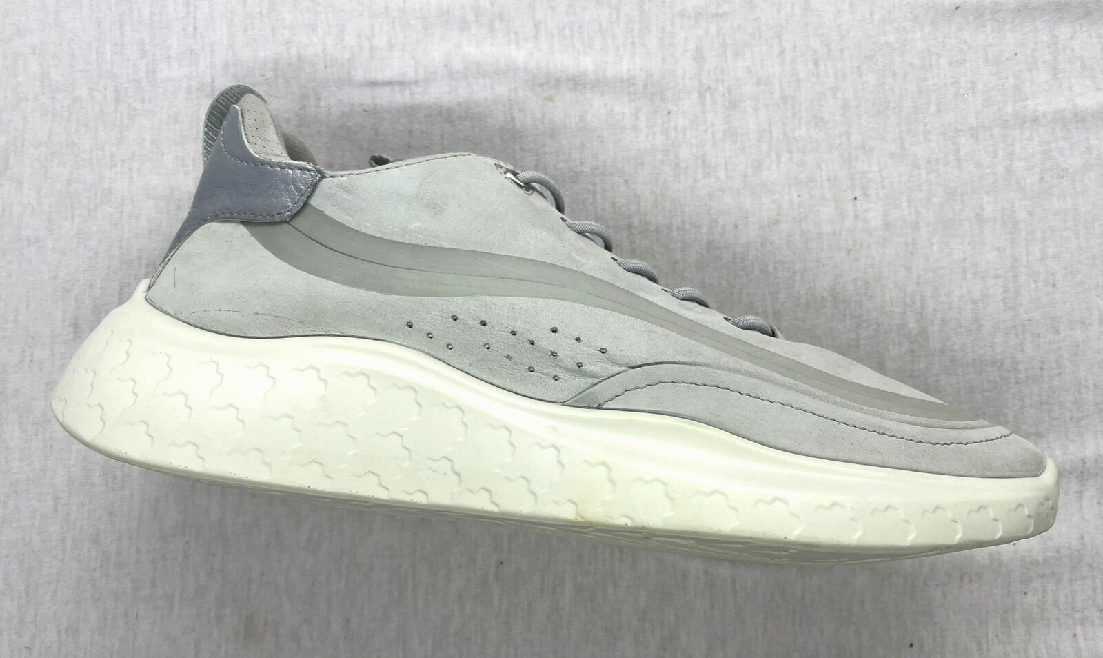 Women New ECCO PHORENE Gray Lace-Up Casual/Activewear Comfort Shoes size 8- 8.5