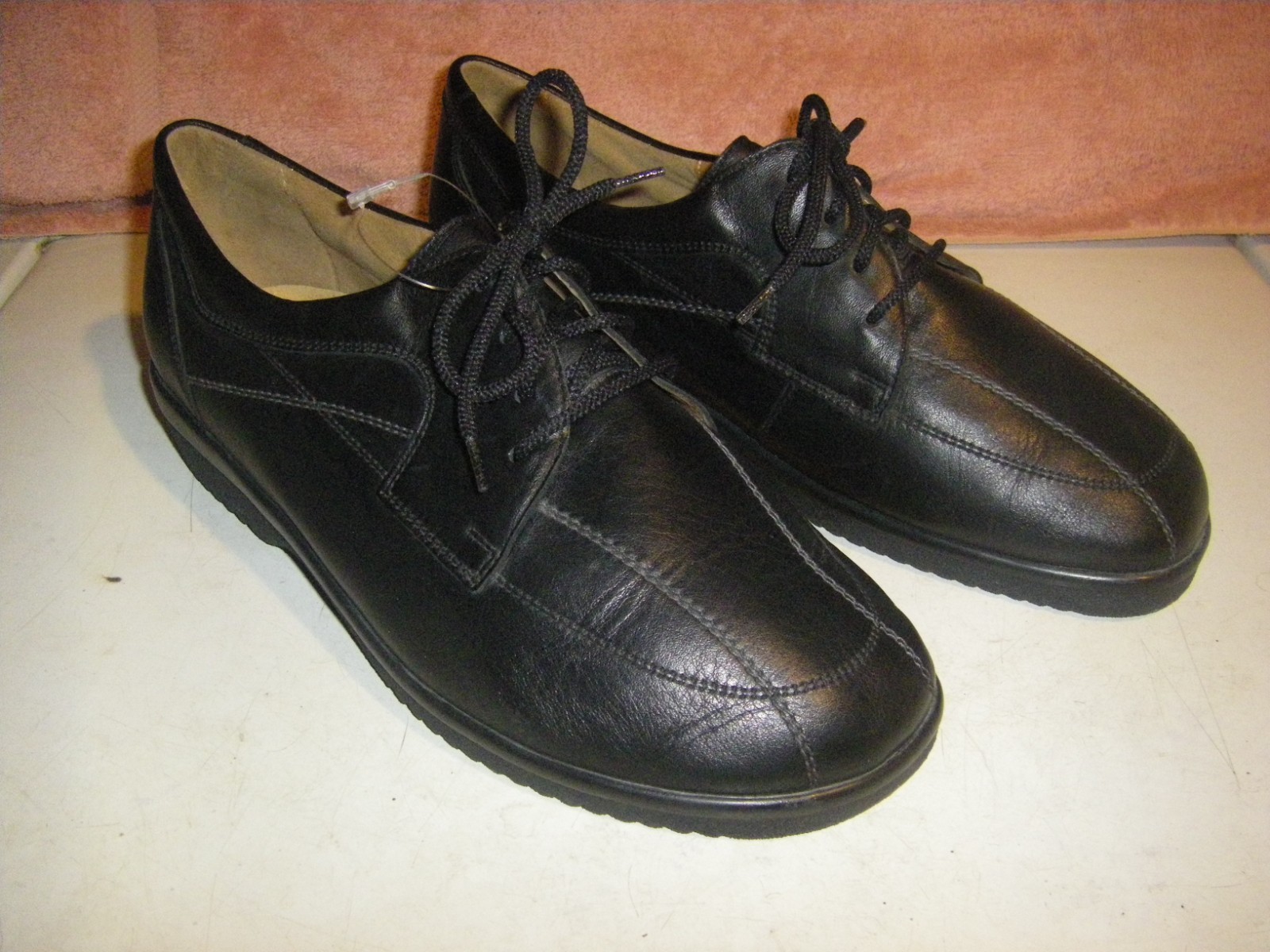 Ganter Shoes Women’s US 9 / UK 6 1/2 Low Top Black Leather Lace Up