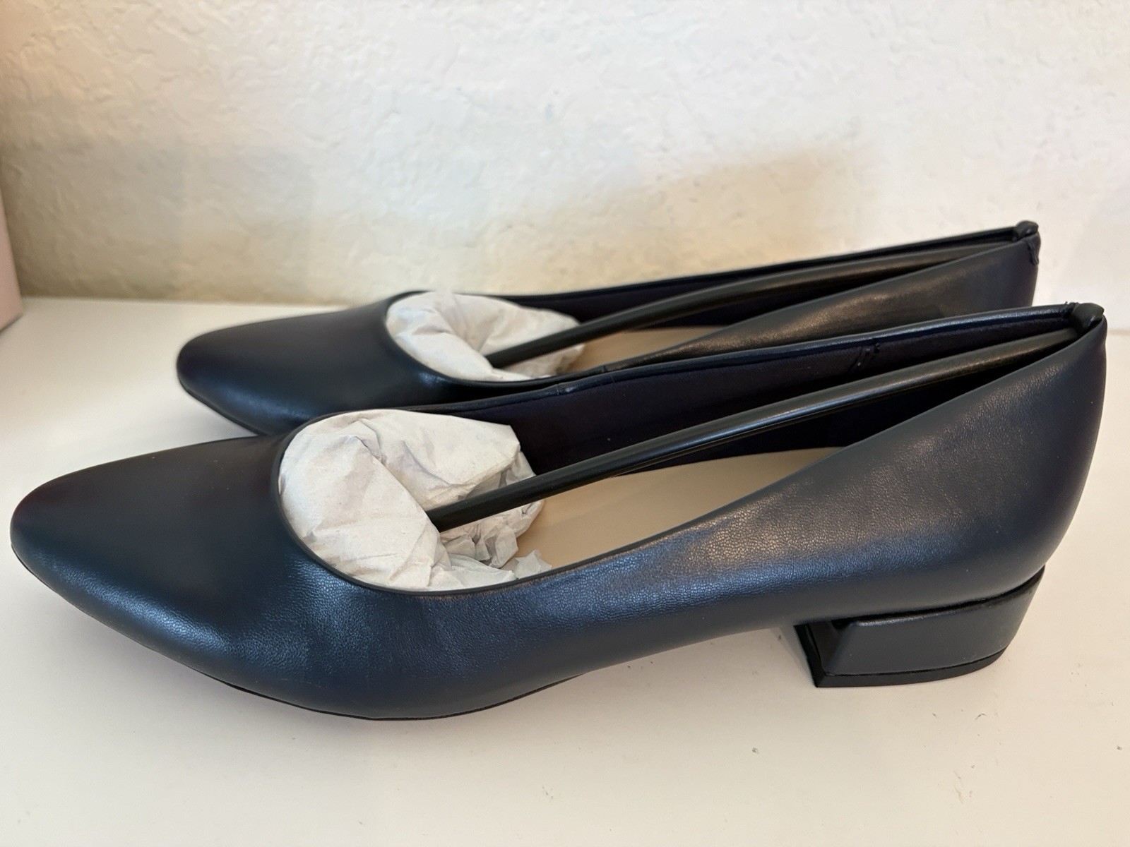 NIB Easy Spirit Low Pumps Dark Blue Calla3 SZ 6M