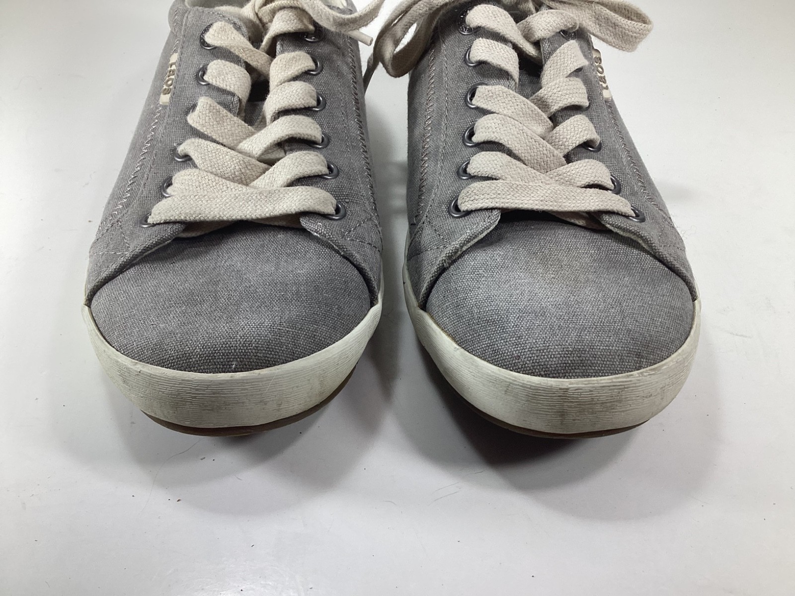 Taos Star Charcoal Washed Canvas Sneakers Gray Casual Women’s Shoes Size 8 / 39