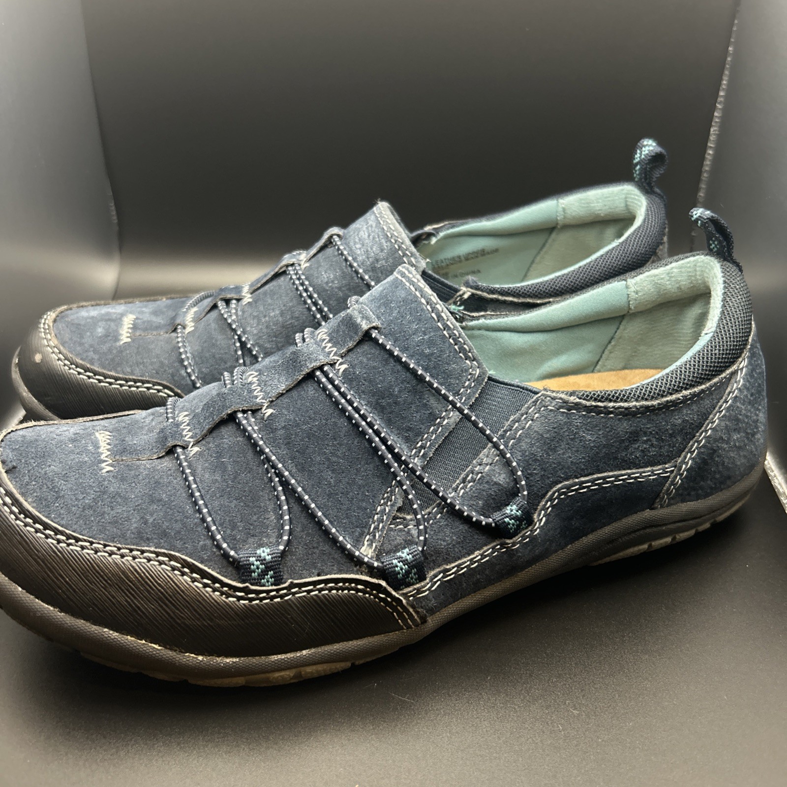 Earth Origins Womens 8M April Suede-Elastic Tie Slip-On Blue Suede Shoes.