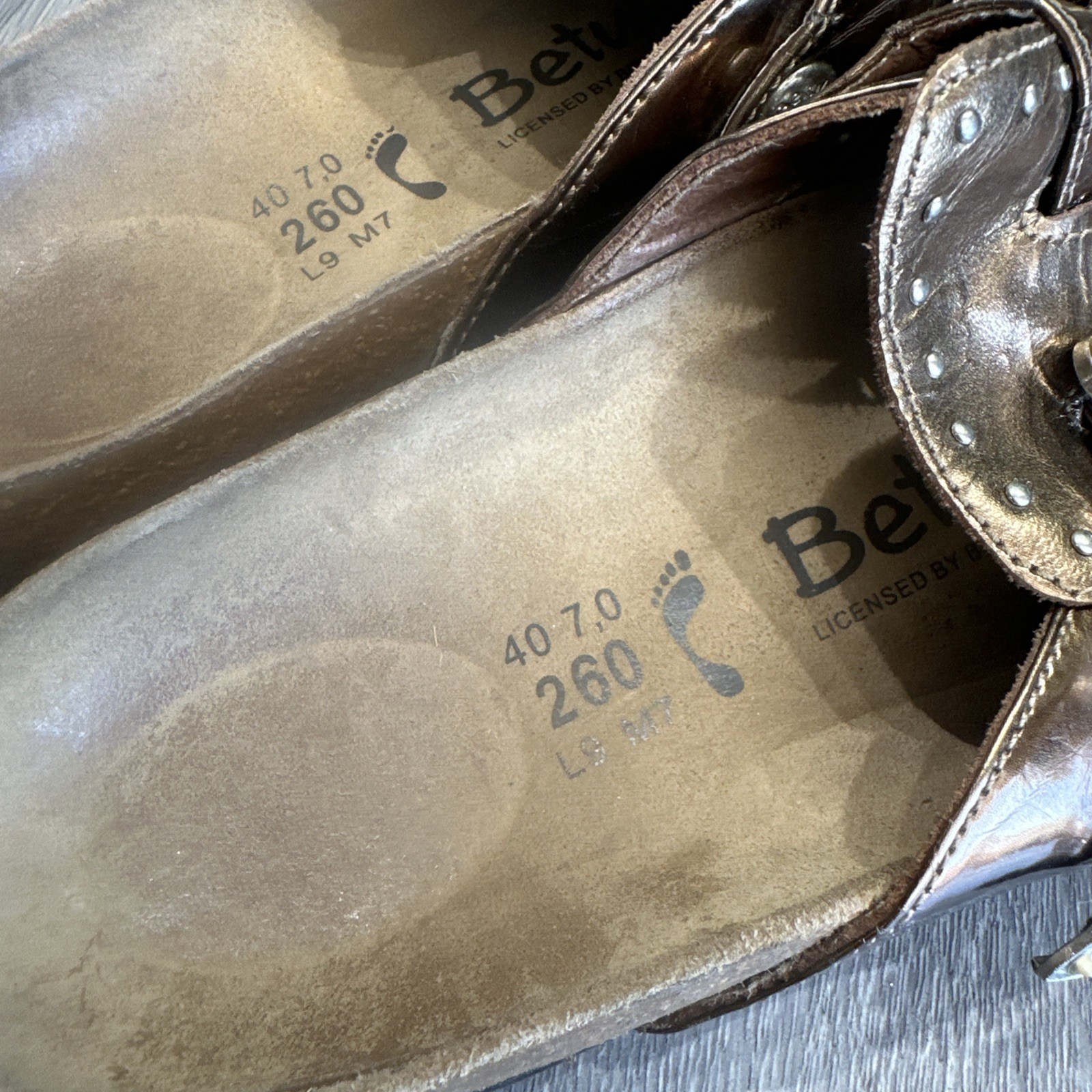 Birkenstock Betula Boston Clogs Rocko Gold Leather Buckle Rhinestones Sz 9