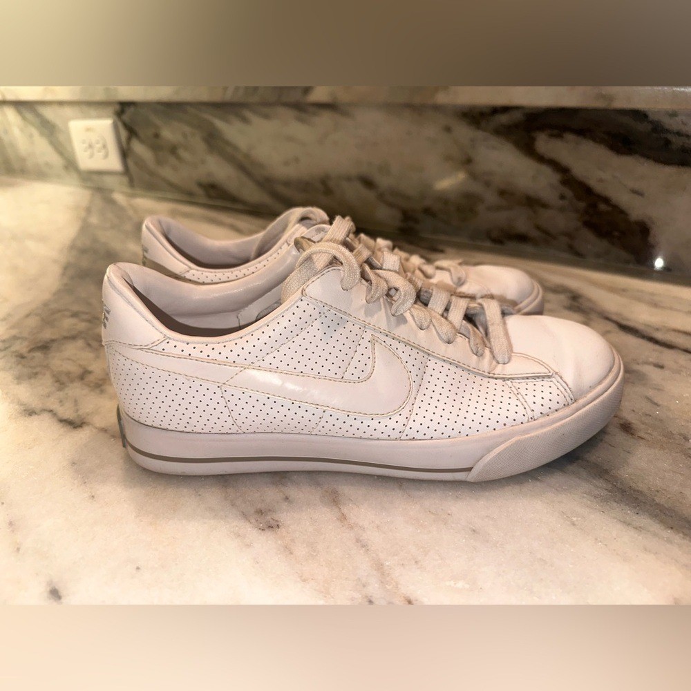 Nike Size 8 Womens Sweet Classic Low Perforated White Leather Sneakers