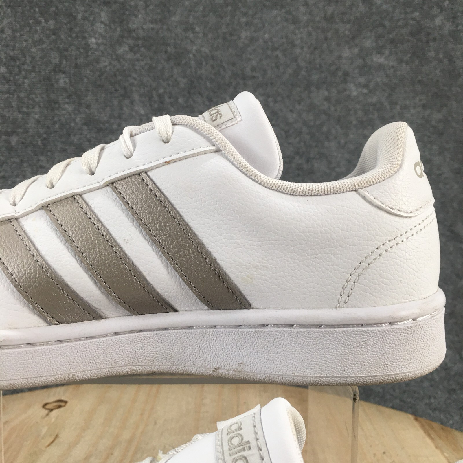 Adidas Sneaker Men 8.5 White Grand Court Lace Up Round Toe Casual Comfort F36485
