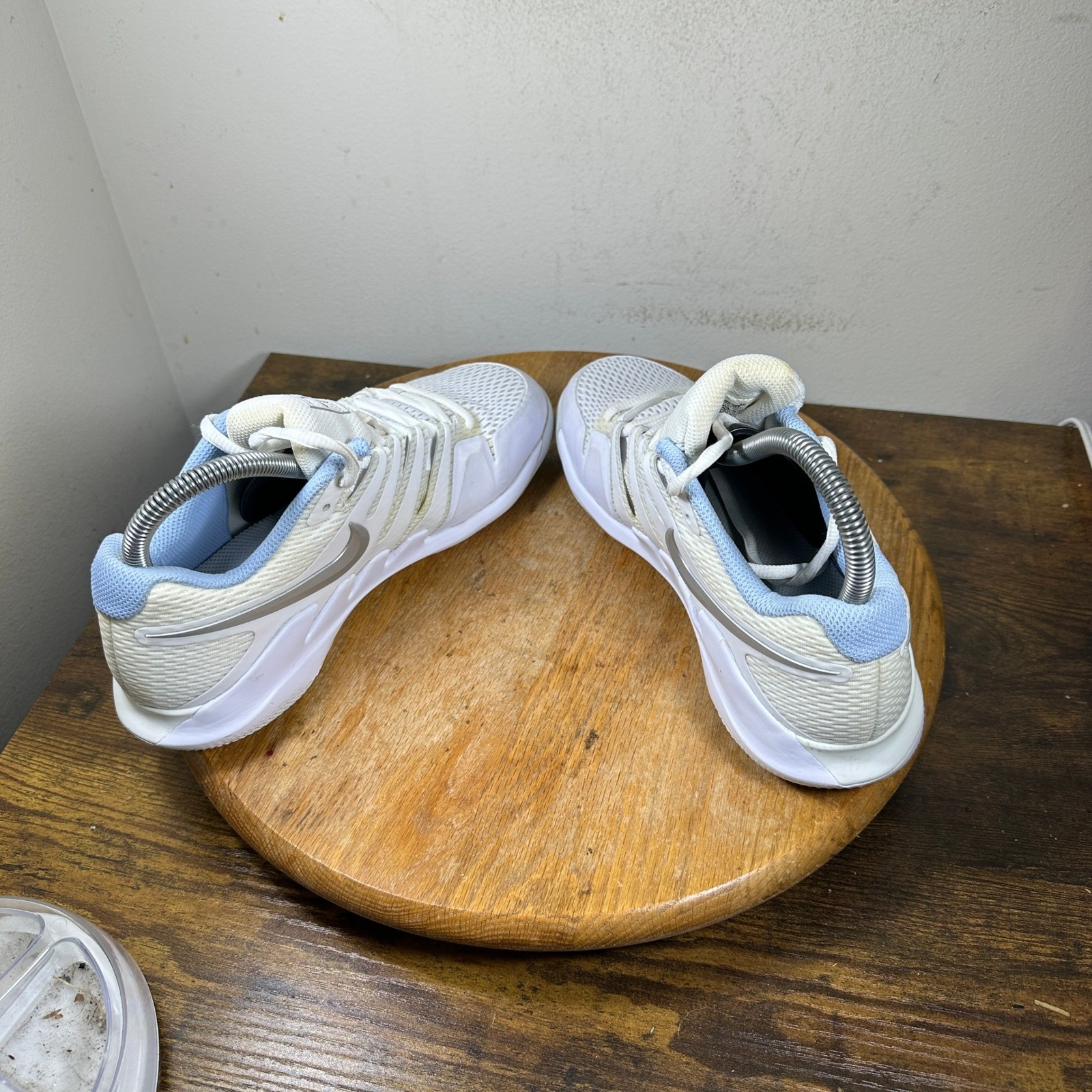 Nike Court Air Zoom Vapor X HC Womens Shoes White Silver AA8027-105 Size 7.5
