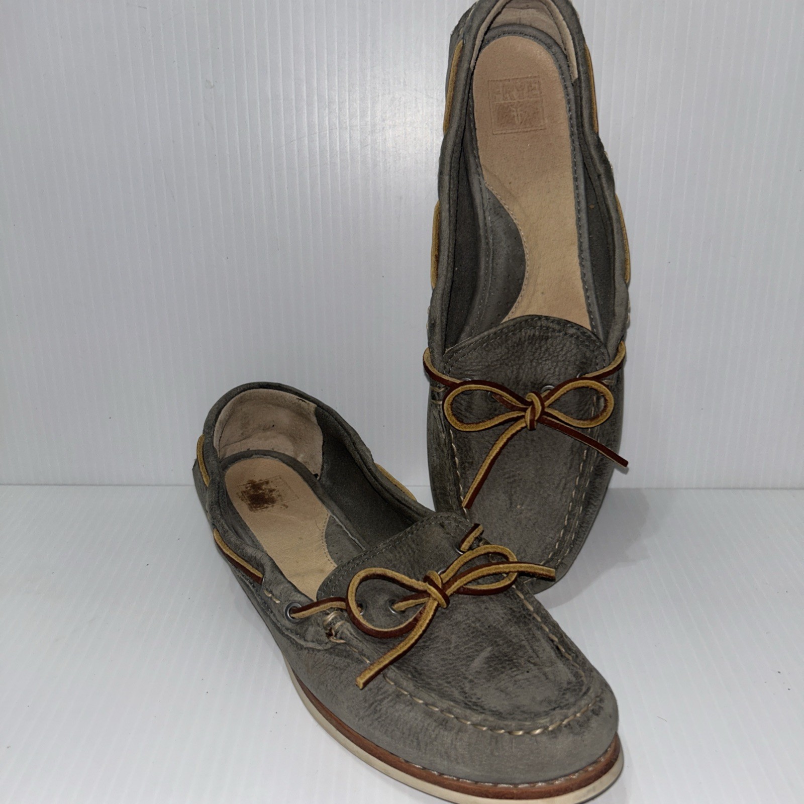 FRYE Quincy Tie Boat Shoes Womens 9M Gray Leather Moc Toe Loafers Casual 3472548