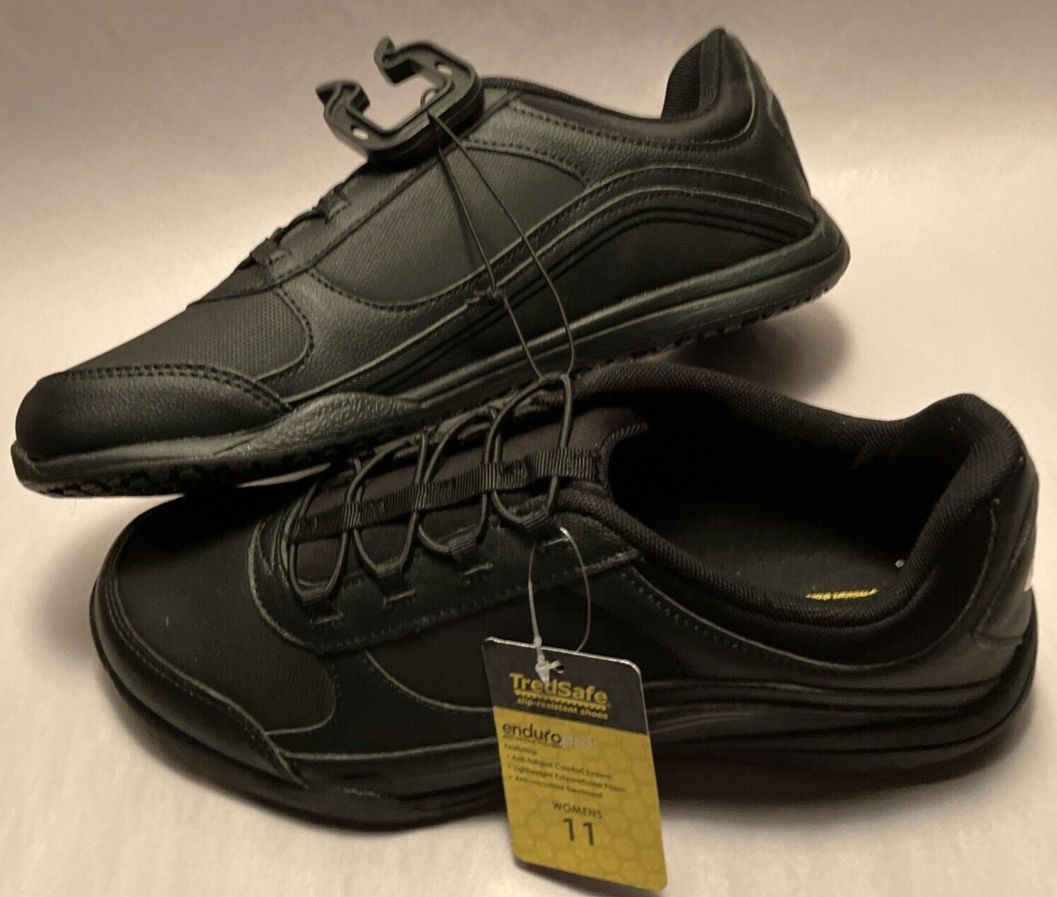 NWT TredSafe Claire Women 11 Slip Resist Black Bungee Slip on Cushion Work Shoes