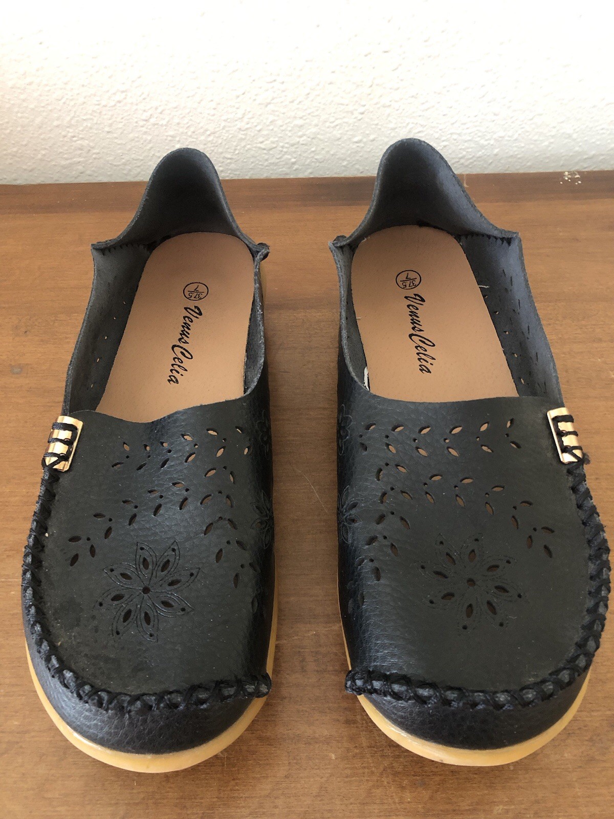Venus Celia Size 7 Black Slip On Shoes Comfort Cut Outs