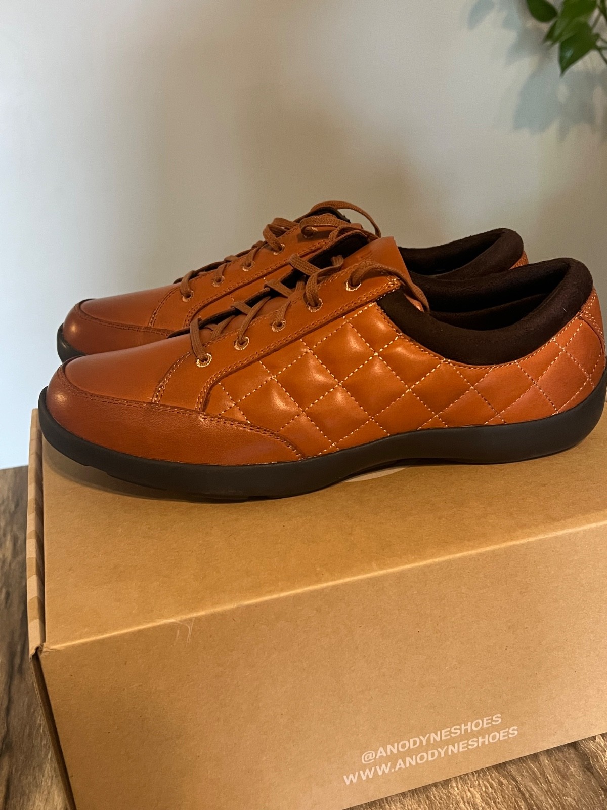 Anodyne women’s leather casual sport saddle #75 shoes certified diabetic shoes
