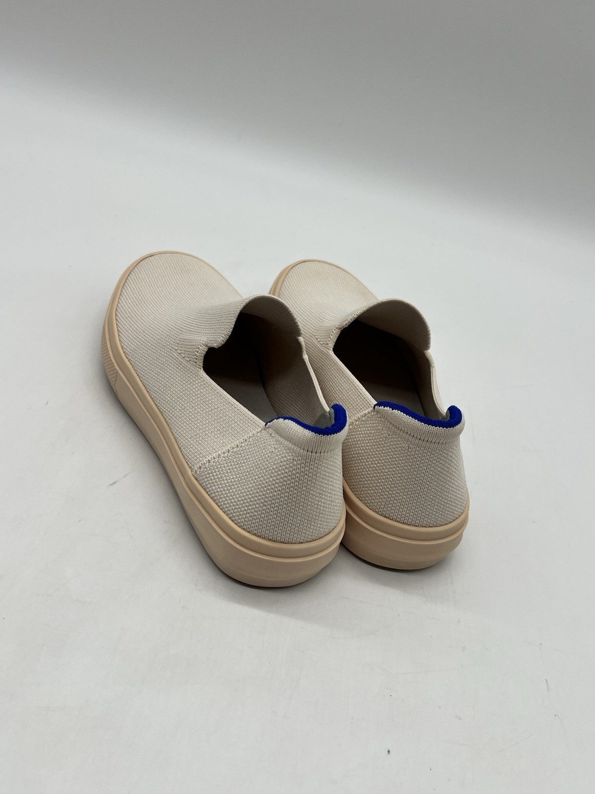 Rothy’s The City Women’s Size 8 Light Pink Textile Slip On Sneakers Shoes.