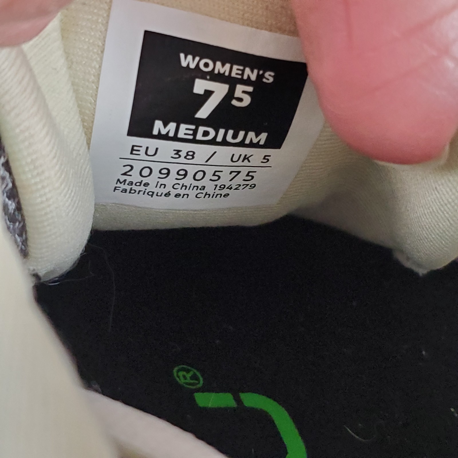 KURU Flex Via Womens Shoes Sz 7.5 M Running Dove Gray Pale Lime Lace Up Sneakers