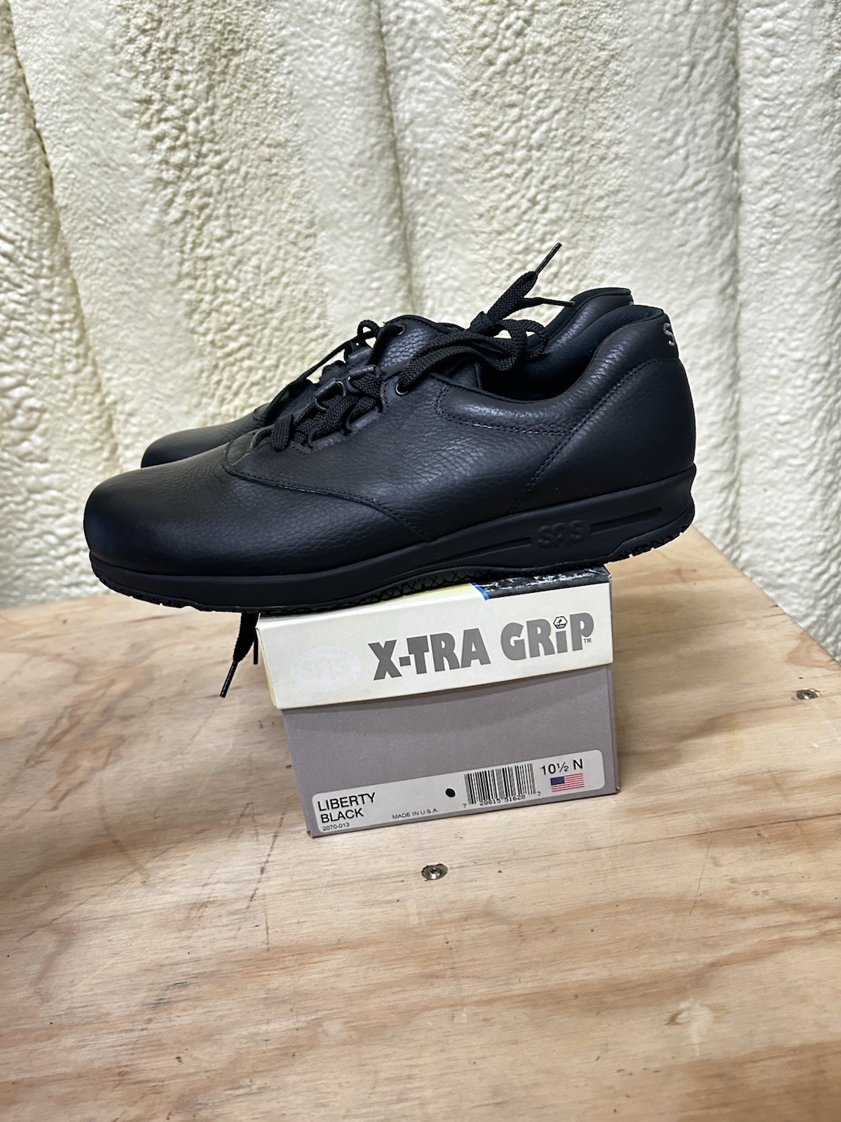 SAS 2070-013 Liberty Black Slip-Resistant 10.5 Narrow Women’s Shoes New In Box