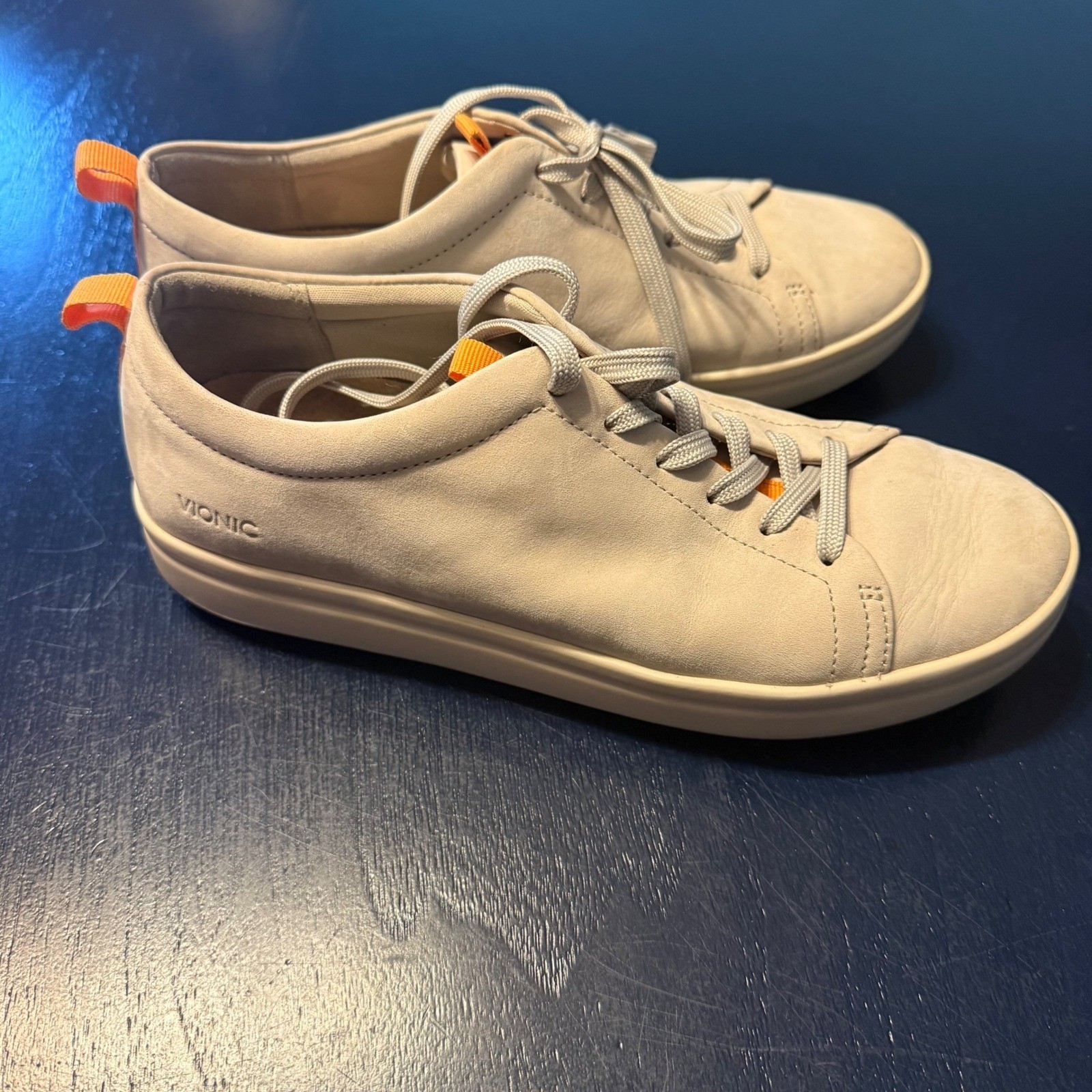 Vionic Paisley Sneakers 7 Grey Orange Nubuck Leather Orthotic Walking Shoe