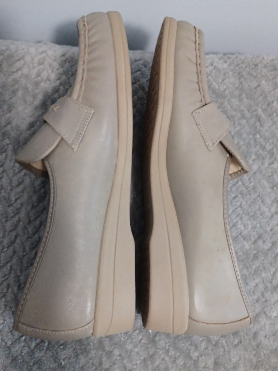 Women’s Softspots VENUS LITE Slip On Leather Comfort Shoes Taupe 10M New