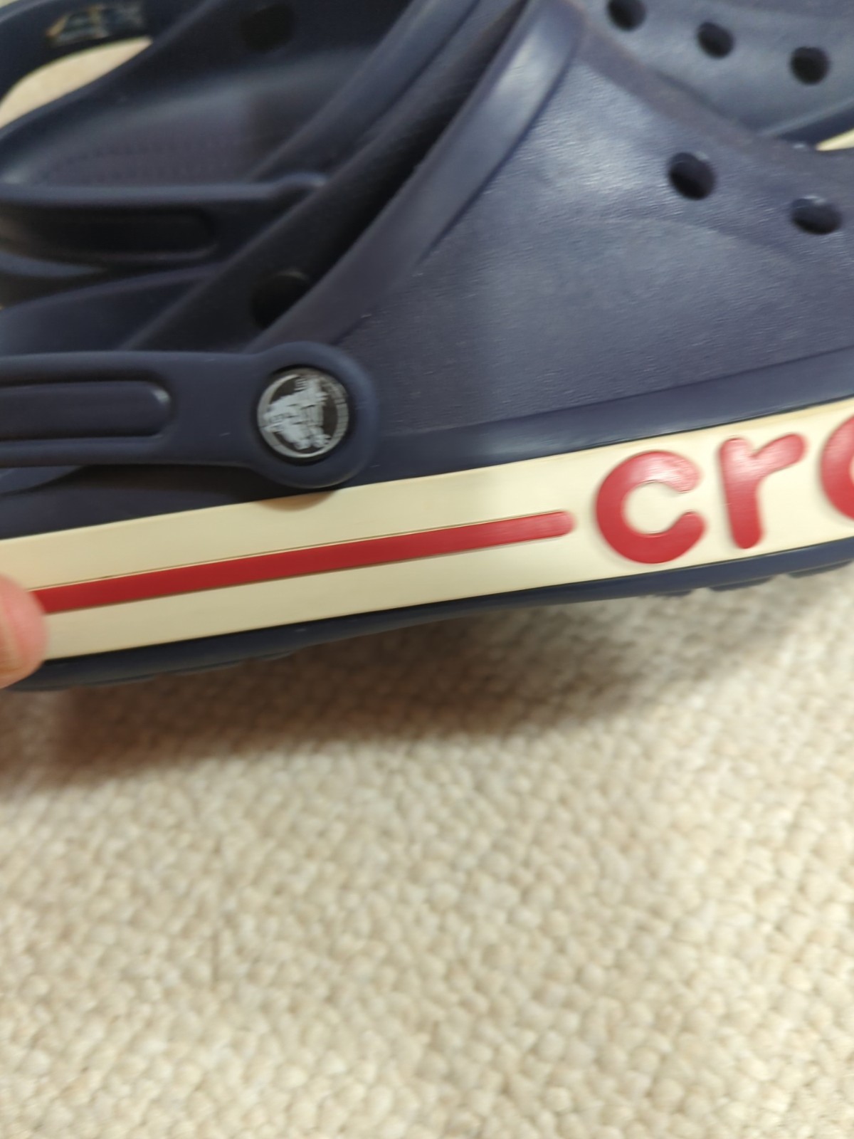 Crocs Crocband Clogs Blue White Red Stripe Women’s 9 Standard Fit Shoes