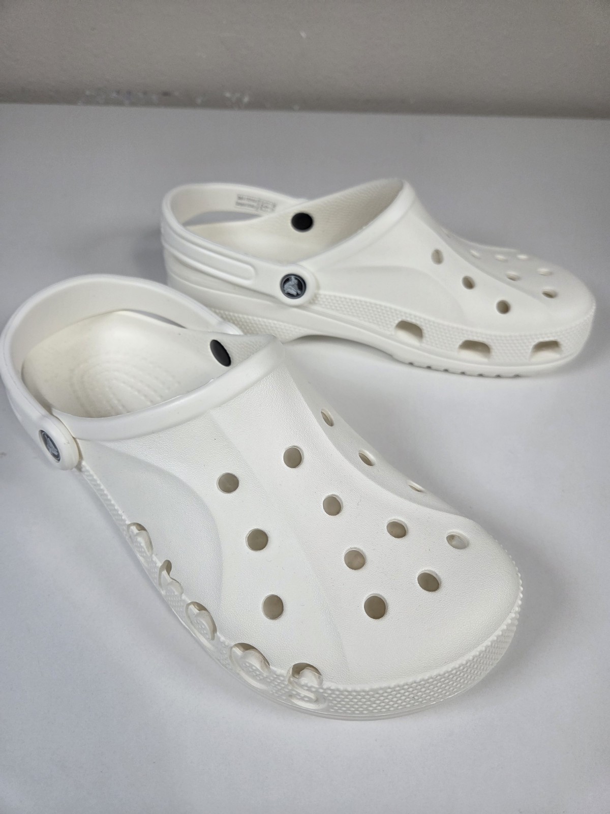 NEW Crocs Baya Clogs Slip On Shoes sz Mens sz 9 Womens 11 White