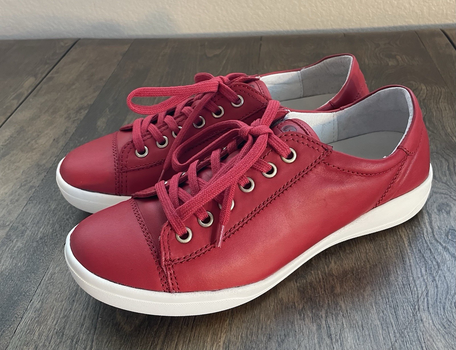 Josef Seibel Sina 11 Red Sleek Leather Sneakers Shoes Lace Up US 6-6.5 EU 37