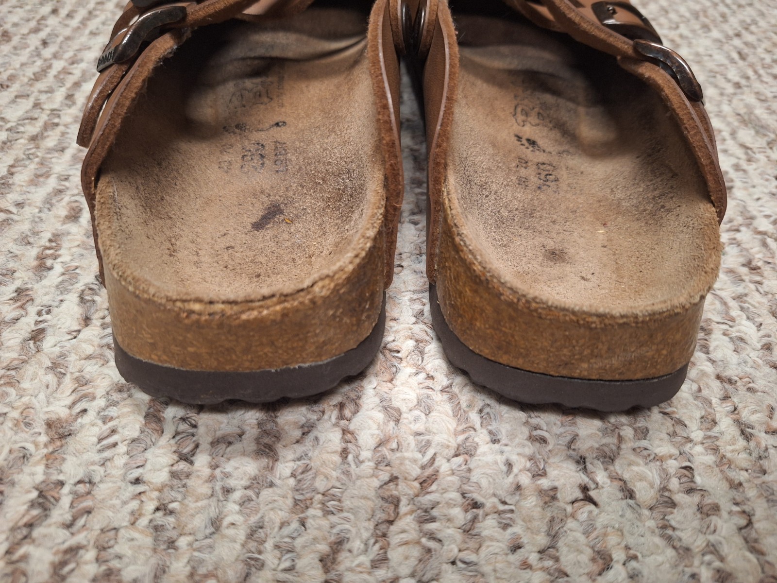 Birkenstock Betula 260 Brown Clogs Well Worn Distressed