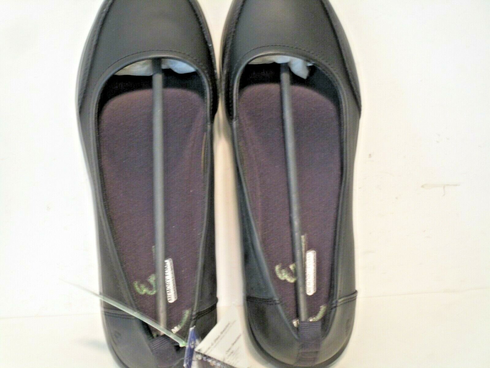 Emeril Lagasse Womens Julia Smooth SlipResistant Casual Work Shoe Black 5.5 – 10