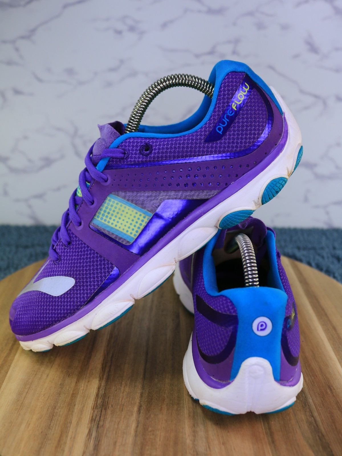 Brooks Pure Flow Mesh Purple Neon Green Low Running Sneaker 1201801b524 Womens 9