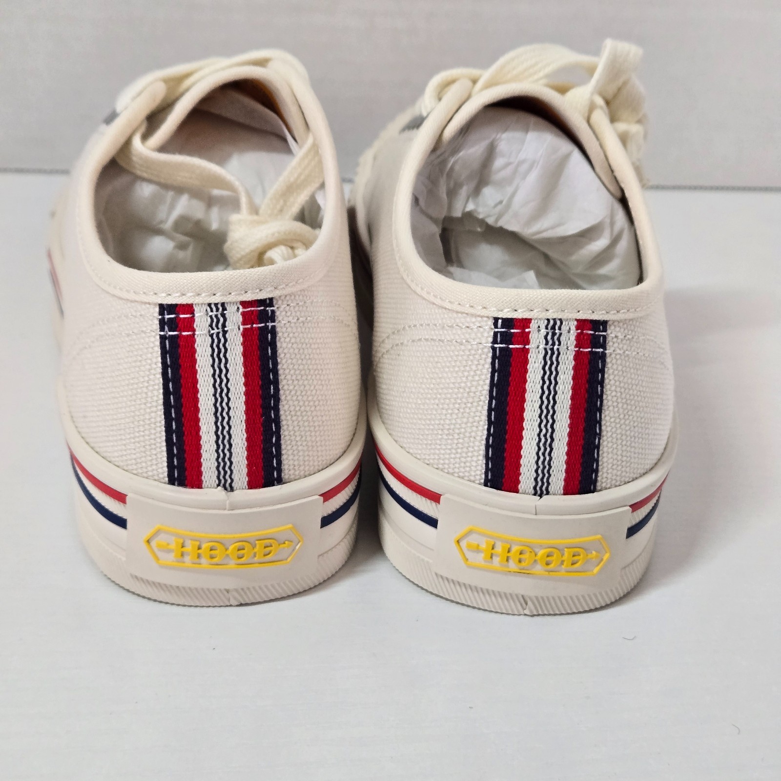 Hood Unisex Rocket 66 Canvas Low Cut Sneakers Off White Size M4 W6