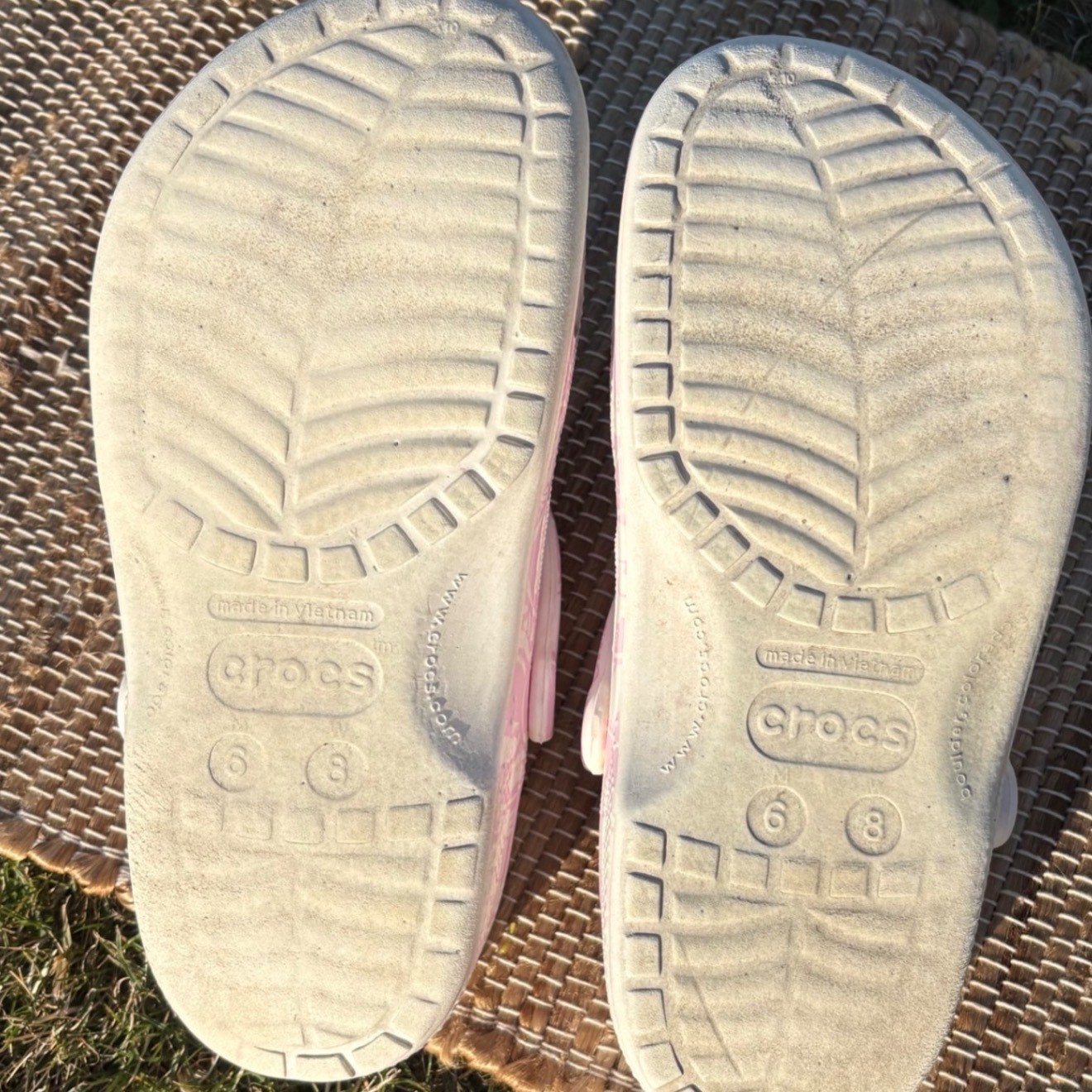 Crocs Classic Clog Pink White Graphic Print Slip On Shoes Womens 8 Mens 6