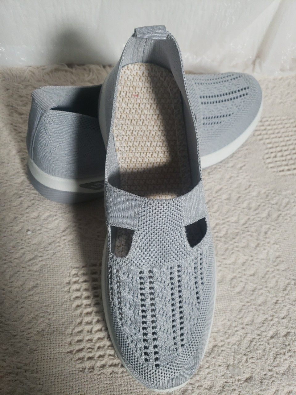 Womens Slip On Shoes Mesh Light Gray EU 42 Womens 9 Walking Cruise Beach Casual